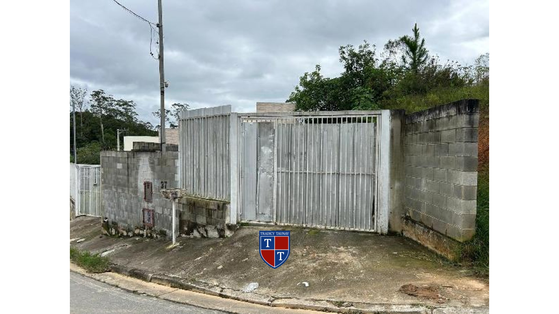 Foto 1 de CASA em LAGOA GRANDE - Imóvel Retomado Caixa