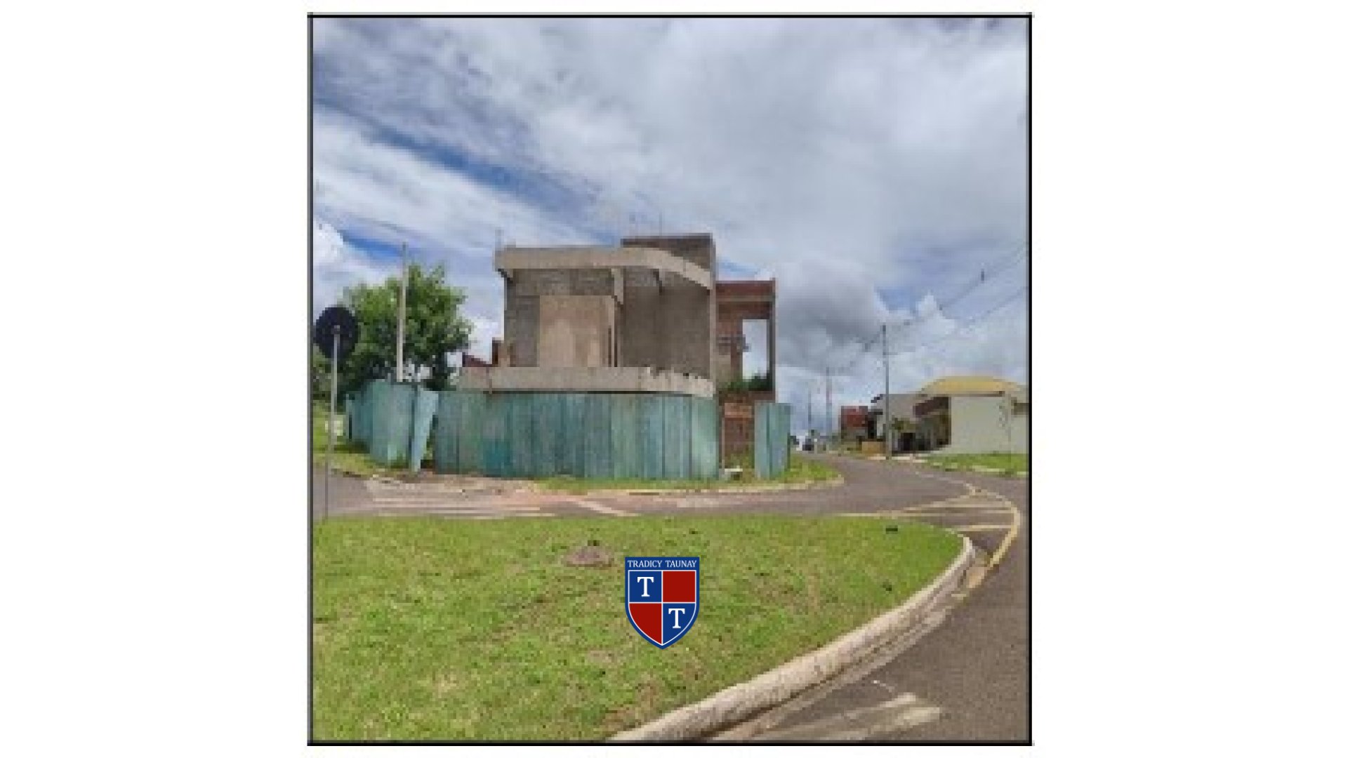 Foto 1 de CASA em RESIDENCIAL VILLA DE LEON - Imóvel Retomado Caixa