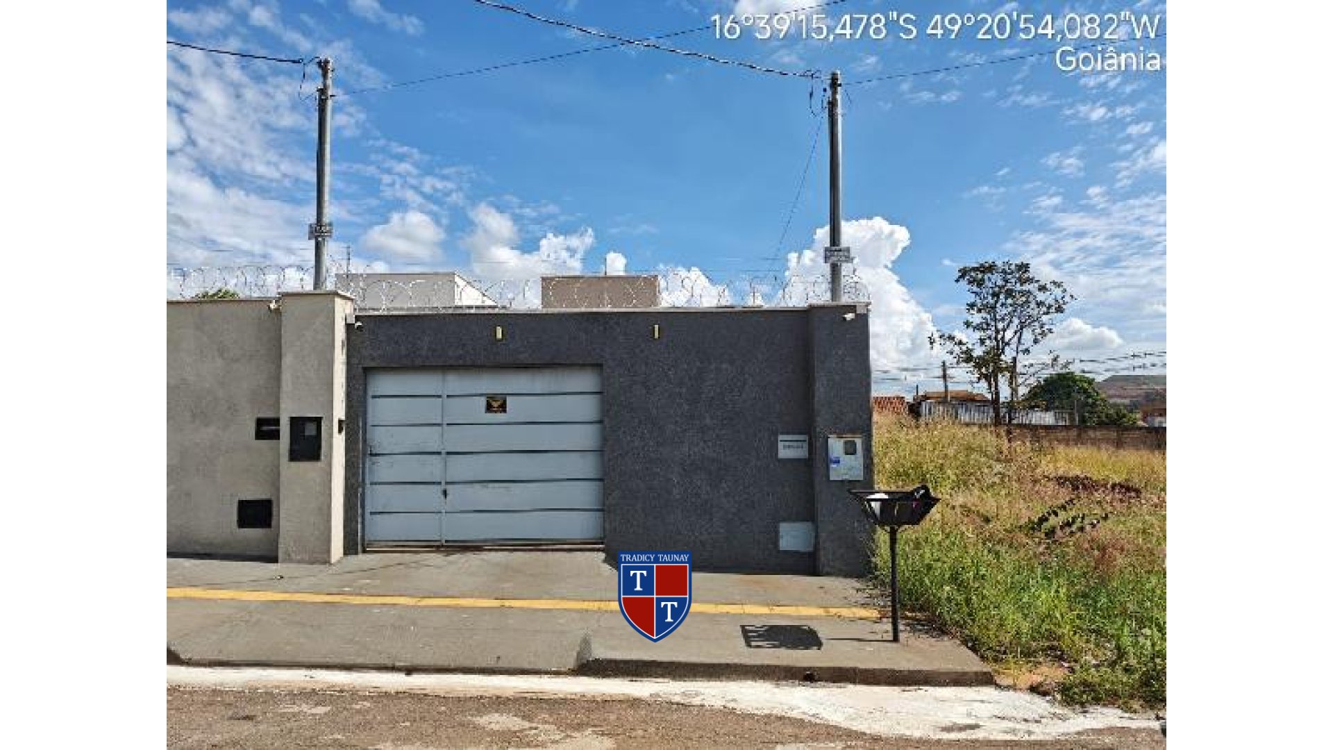 Foto 1 de CASA em SETOR SANTOS DUMONT - Imóvel Retomado Caixa