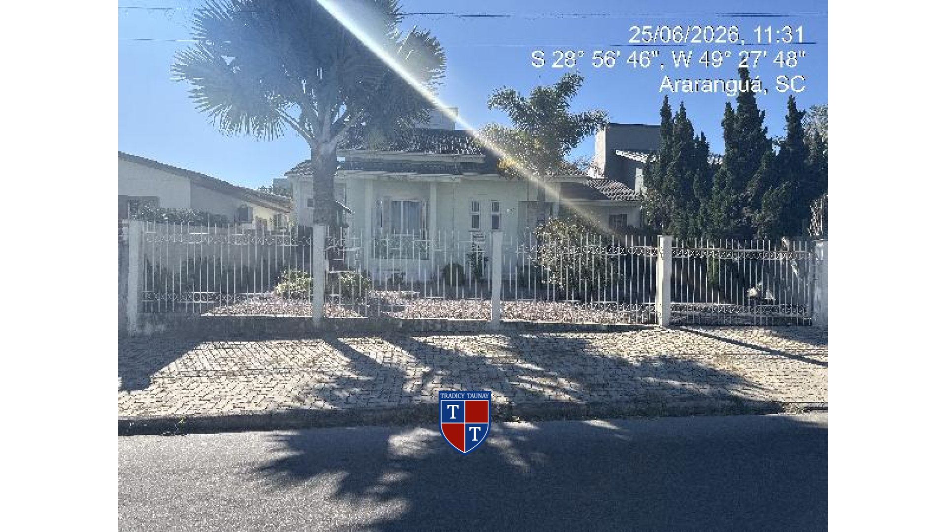 Foto 1 de CASA em JARDIM DAS AVENIDAS - Imóvel Retomado Caixa