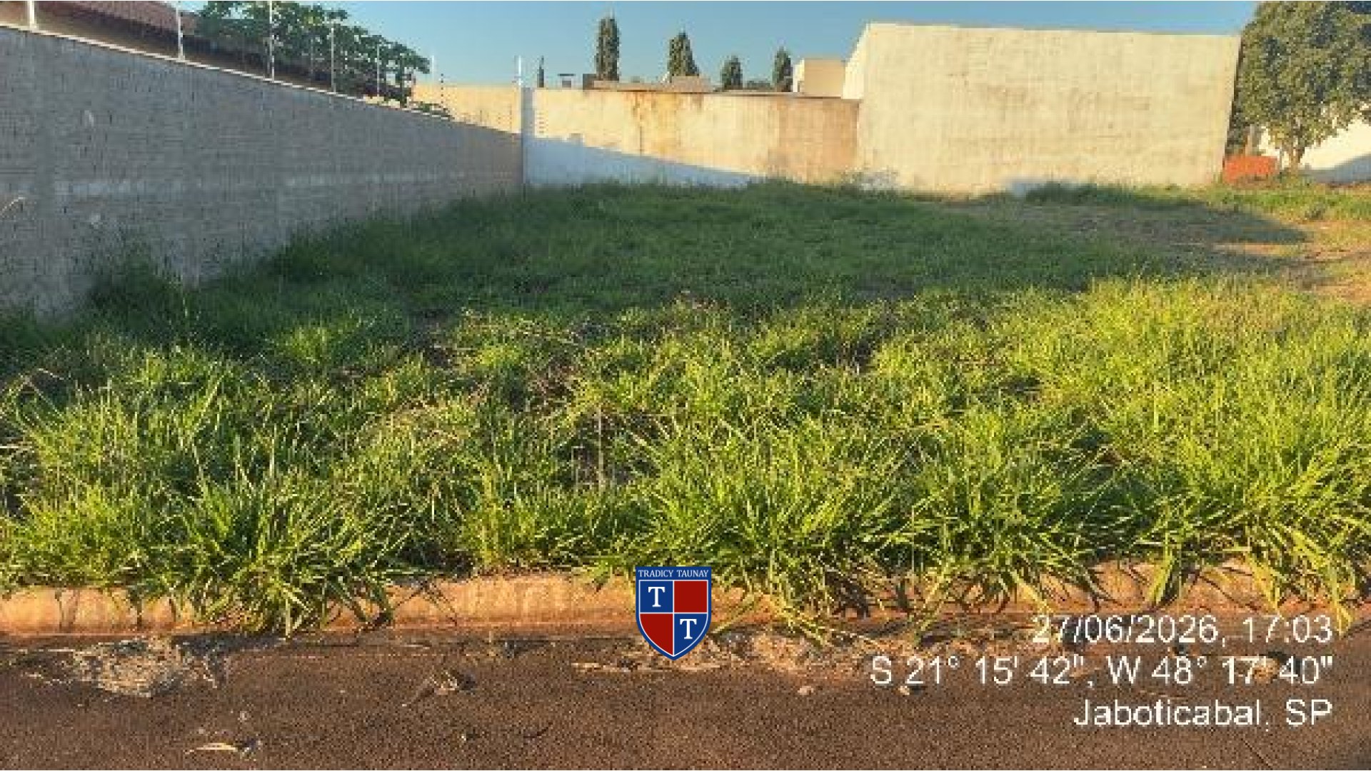Foto 1 de TERRENO em JARDIM MONTERREY II - Imóvel Retomado Caixa