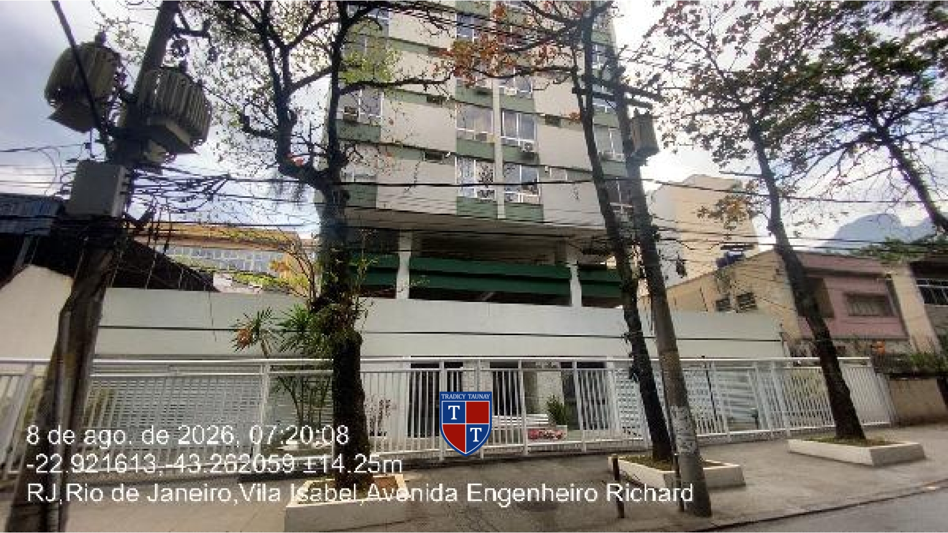 APARTAMENTO em GRAJAU