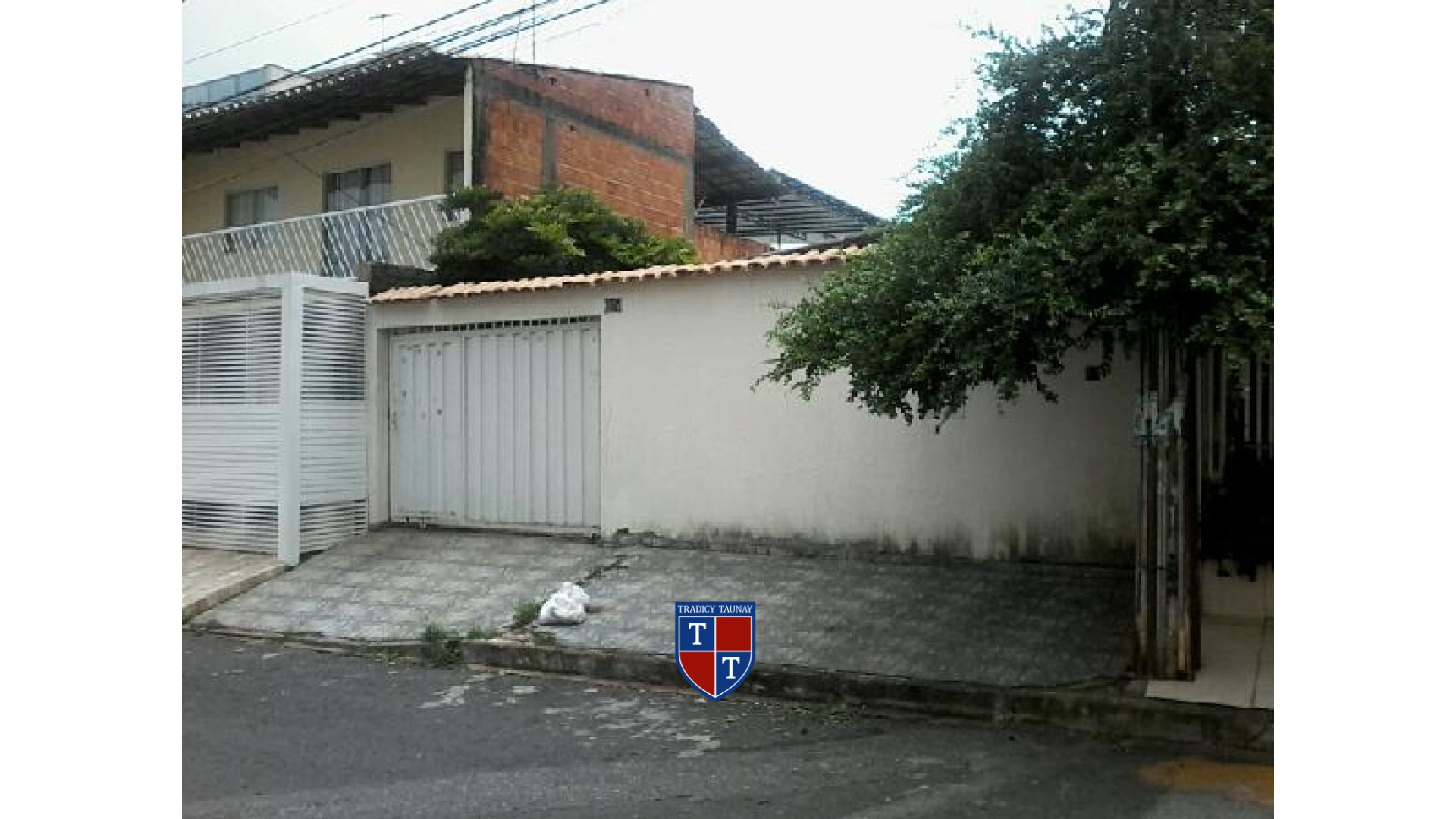 Foto 1 de CASA em RIACHO FUNDO - Imóvel Retomado Caixa