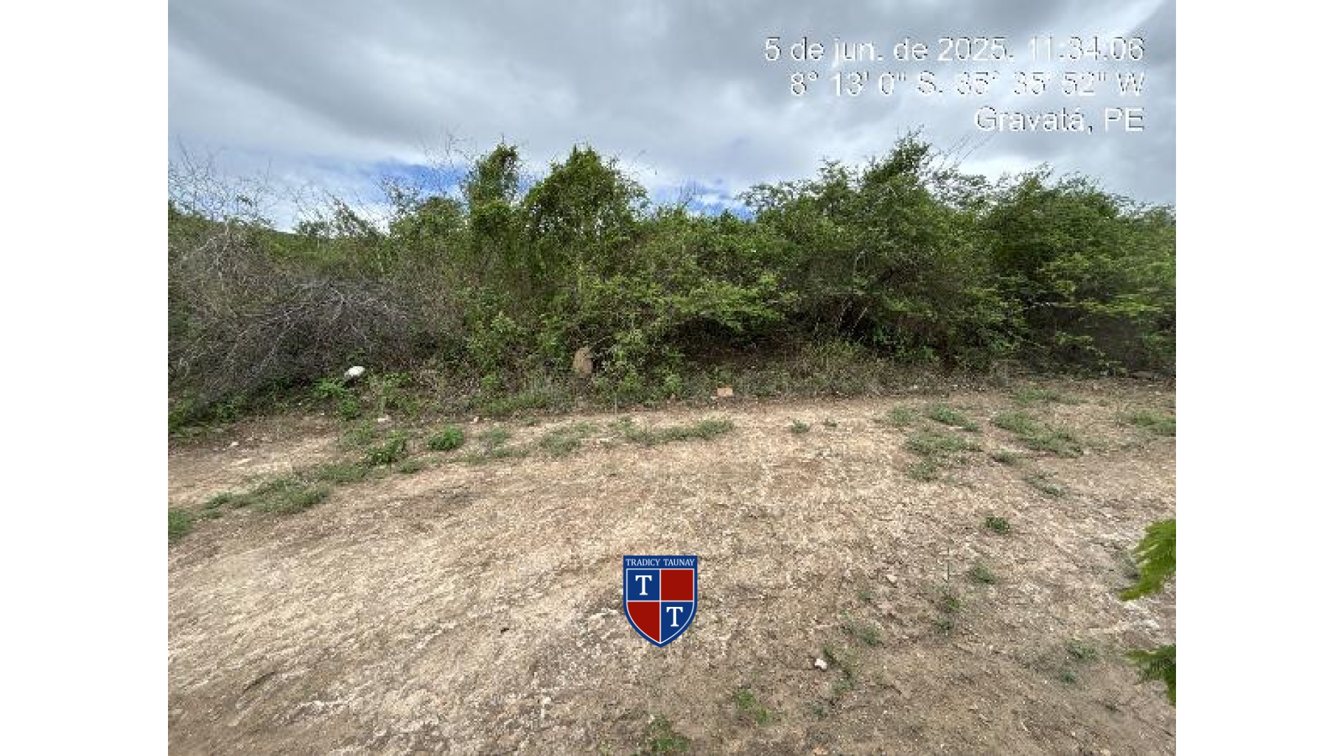 Foto 1 de TERRENO em LOT ALTO GRAVATA, GRAVATA/PE - Imóvel Retomado CAIXA Ref 1555511256811