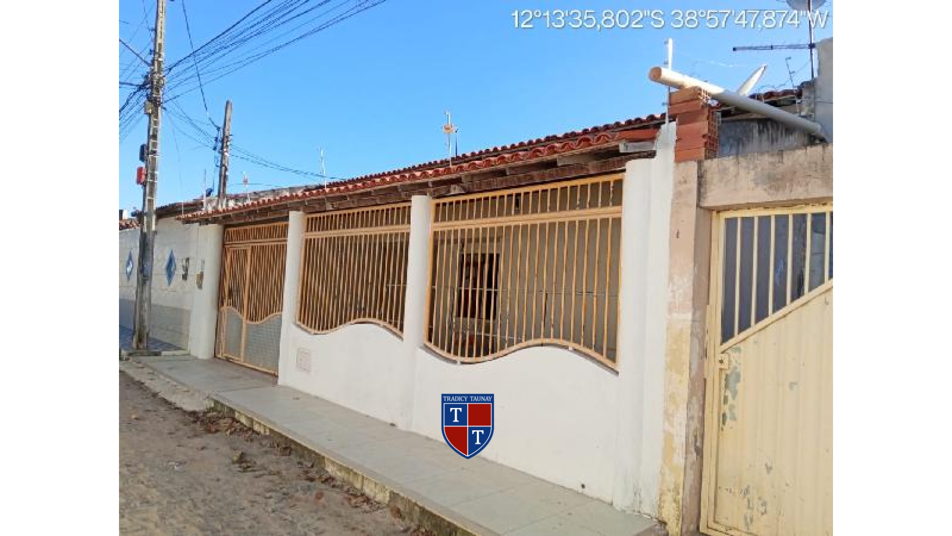 Foto 1 de CASA em CIDADE NOVA, FEIRA DE SANTANA/BA - Imóvel Retomado CAIXA Ref 1555516049555