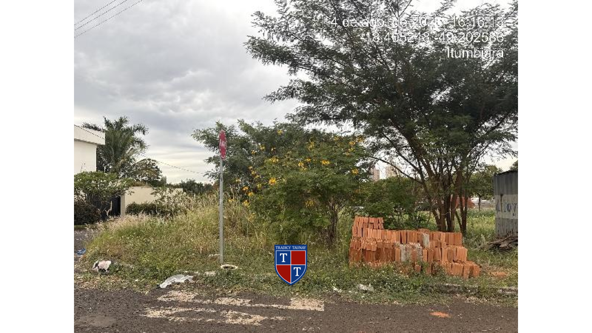 Foto 1 de TERRENO em JARDIM BEIRA RIO, ITUMBIARA/GO - Imóvel Retomado CAIXA Ref 1555517138594