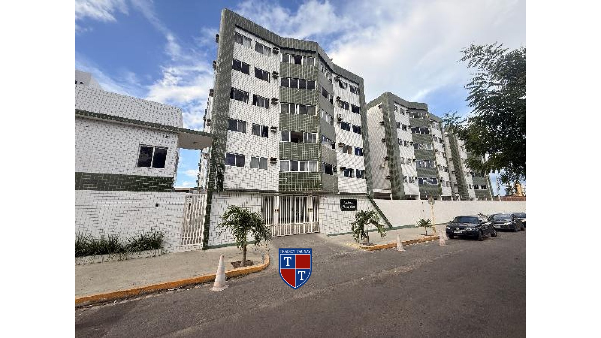 Foto 1 de APARTAMENTO em ABOLICAO I, II - Imóvel Retomado Caixa