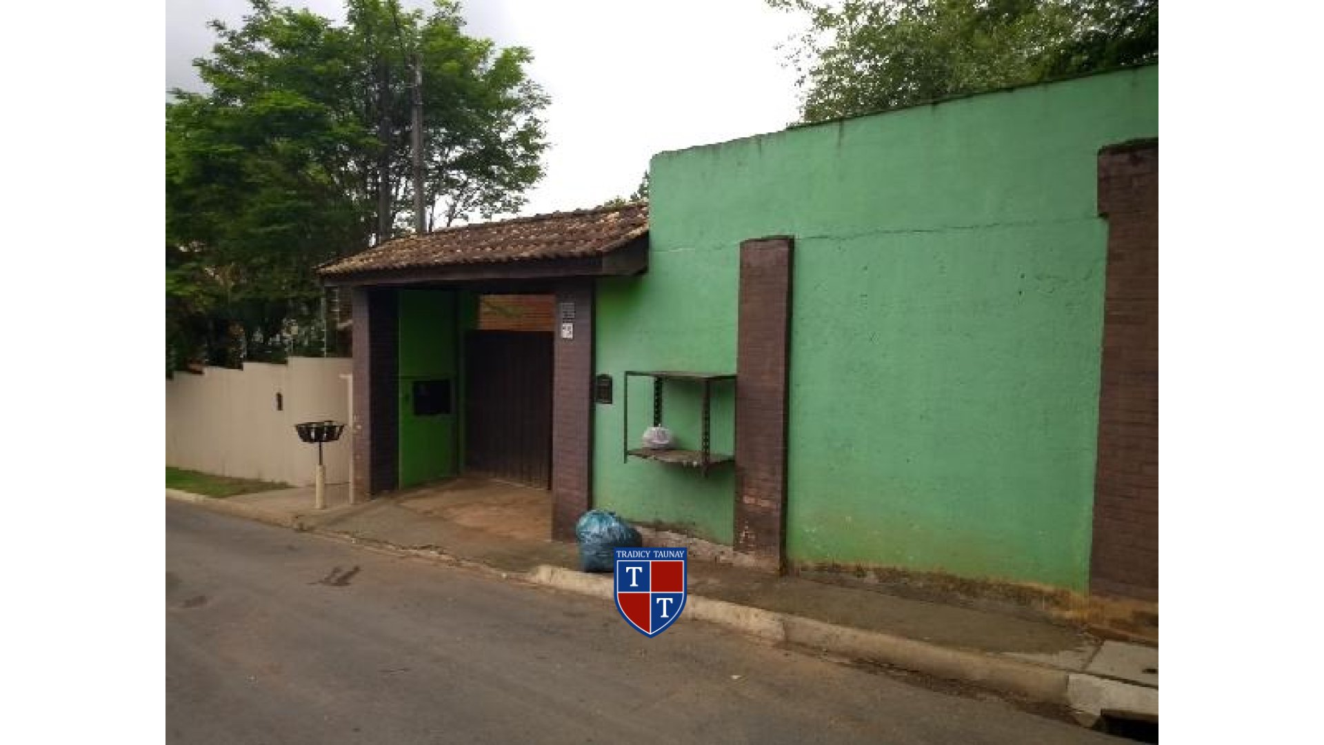 Foto 1 de CASA em JARDIM ESTANCIA BRASIL - Imóvel Retomado Caixa