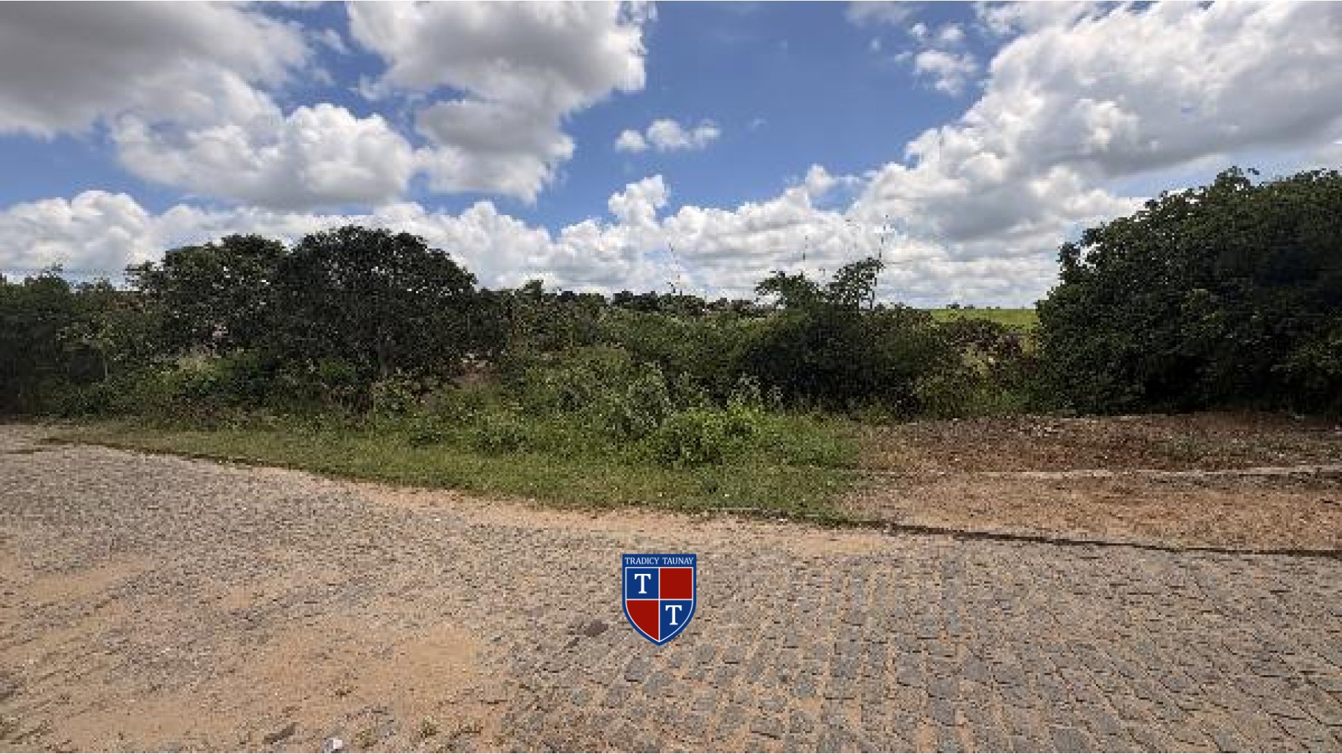 Foto 1 de TERRENO em DESM. GRANJA SANTO - Imóvel Retomado Caixa