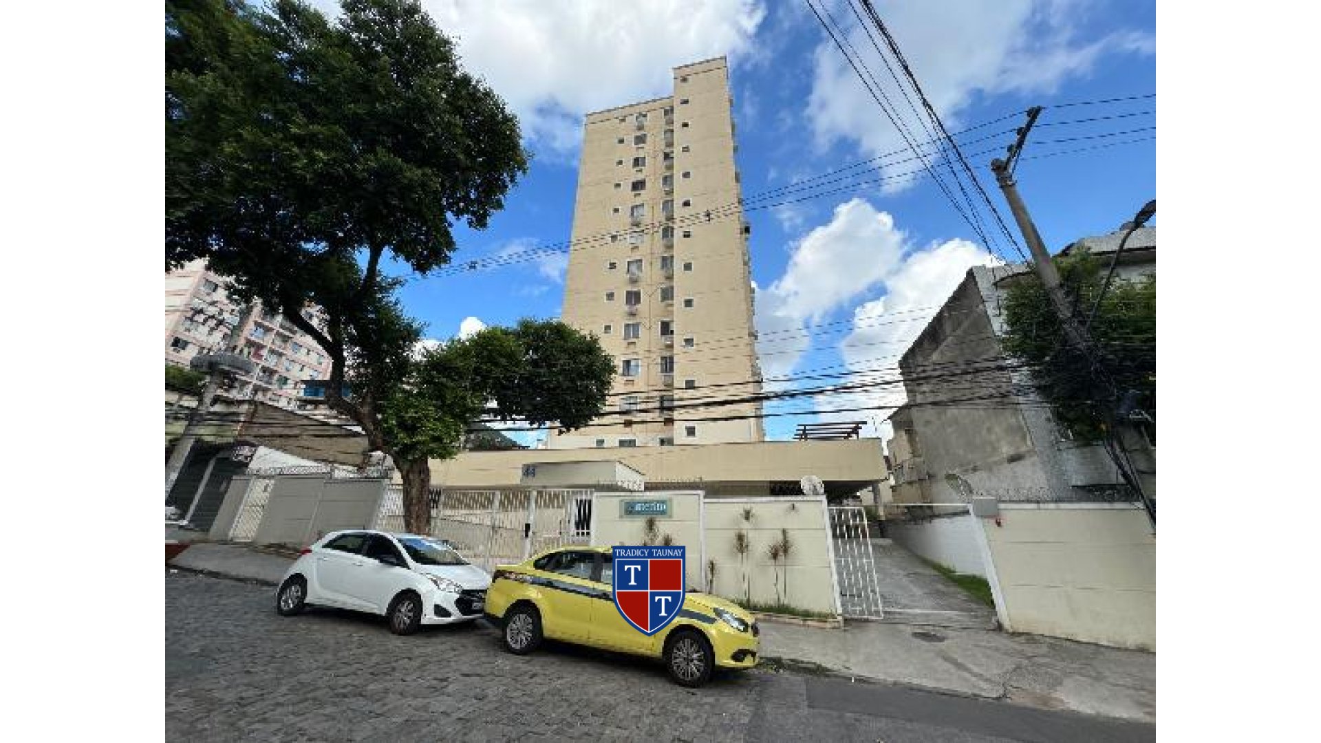APARTAMENTO em ENGENHO NOVO