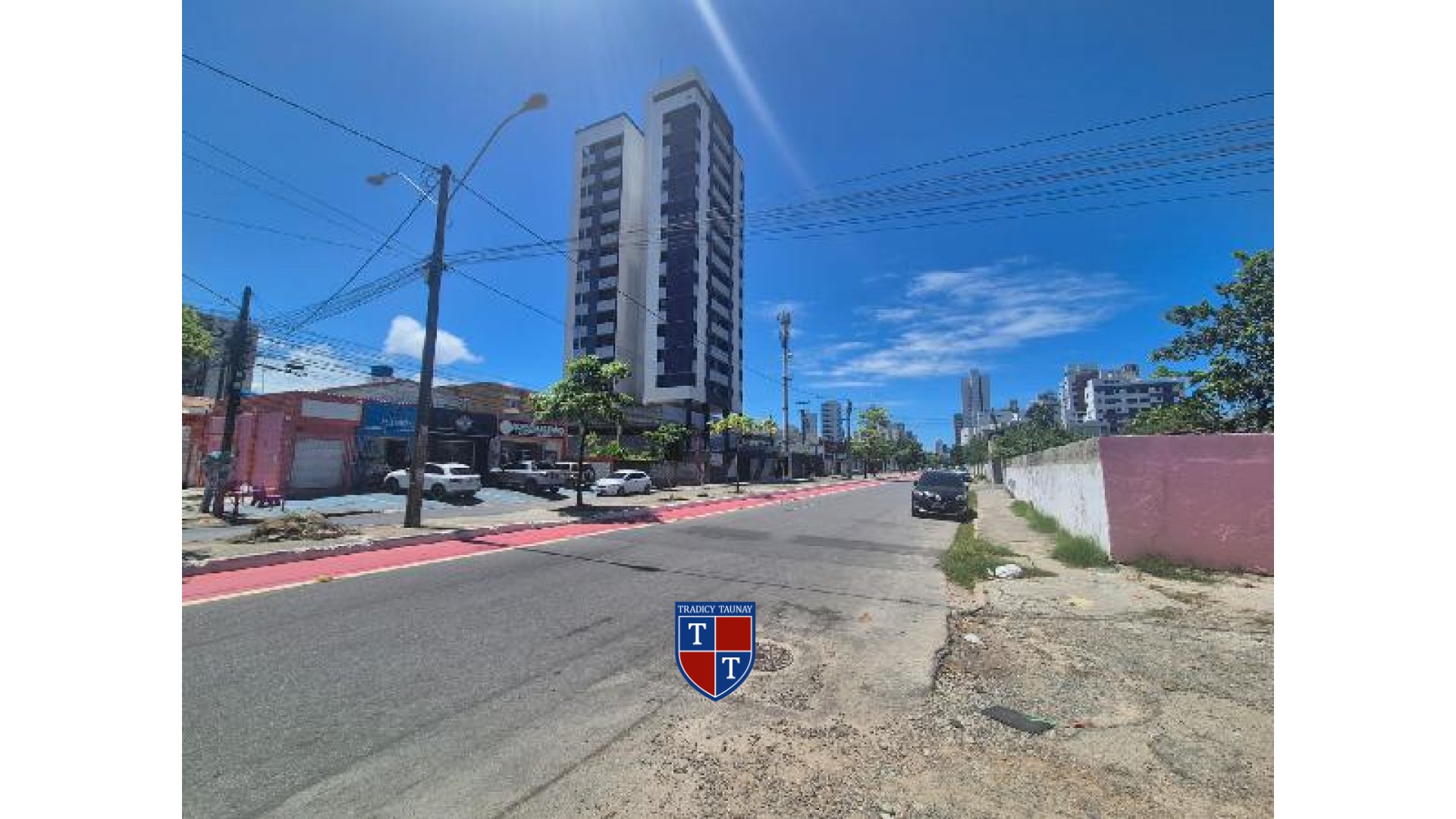 Foto 1 de APARTAMENTO em CANDEIAS - Imóvel Retomado Caixa