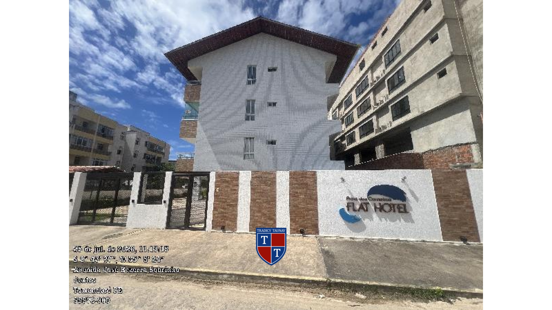 APARTAMENTO em LOTEAMENTO ANAIZABEL