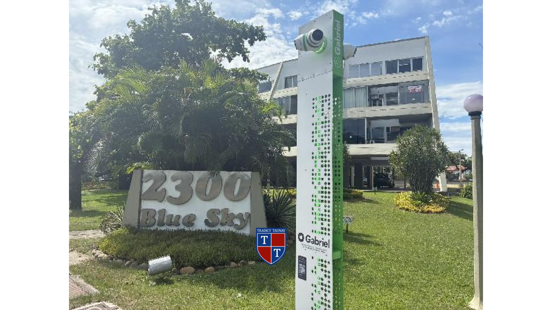 Foto 1 de COMERCIAL em BARRA DA TIJUCA - Imóvel Retomado Caixa