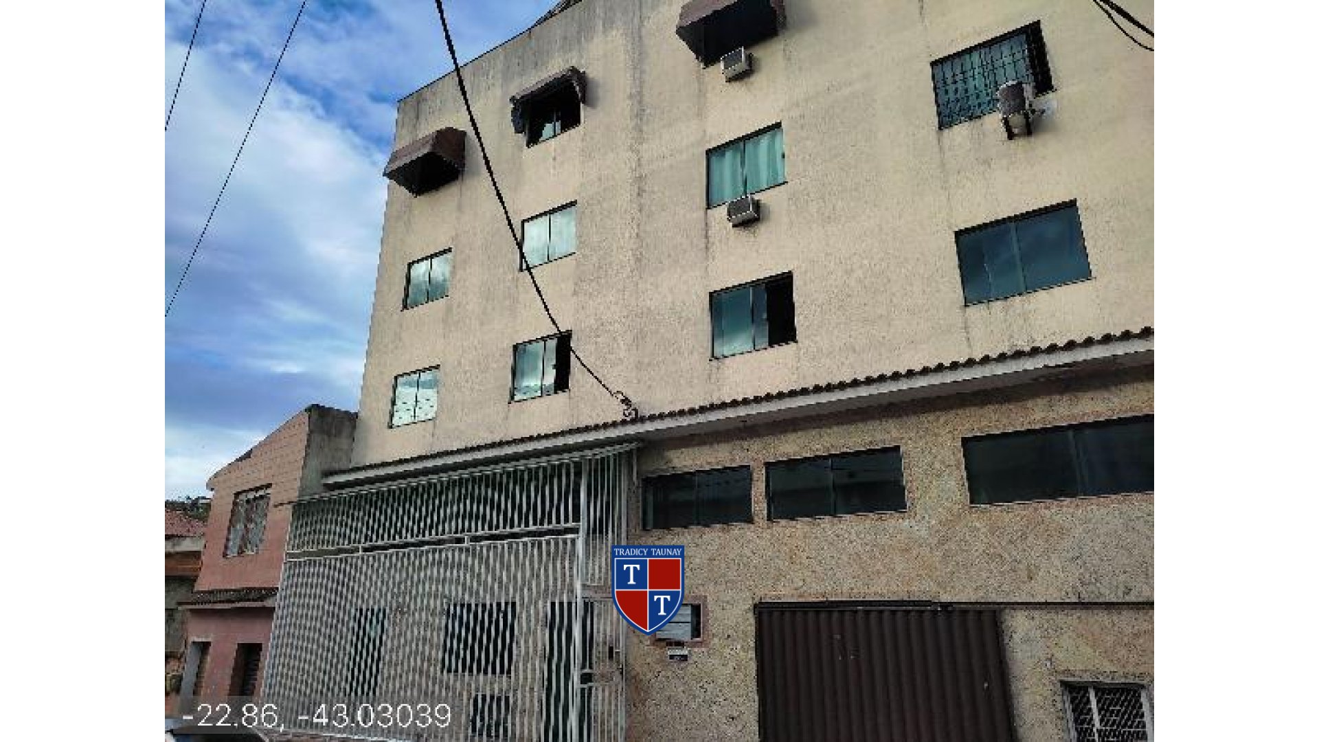 Foto 1 de APARTAMENTO em TRIBOBO, SAO GONCALO/RJ - Imóvel Retomado CAIXA Ref 1555533818677