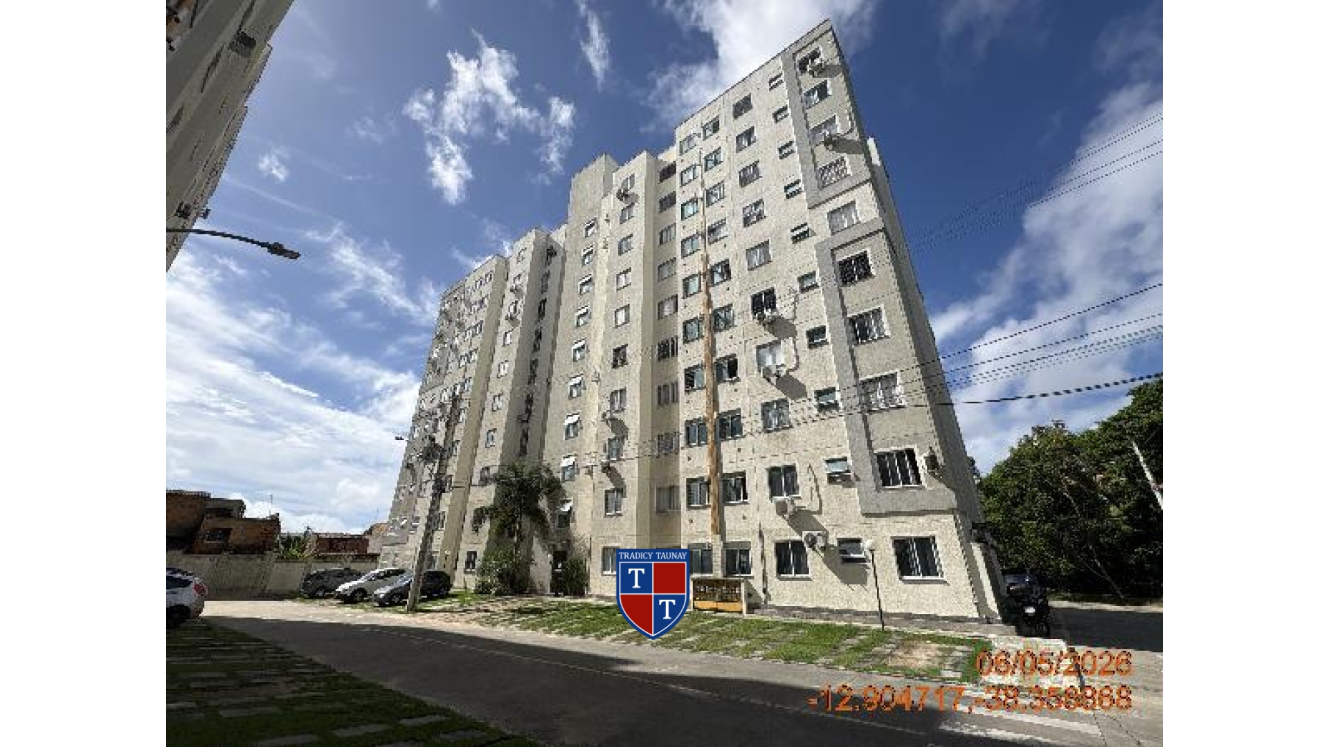 Foto 1 de APARTAMENTO em CASSANGE, SALVADOR/BA - Imóvel Retomado CAIXA Ref 1787700553830