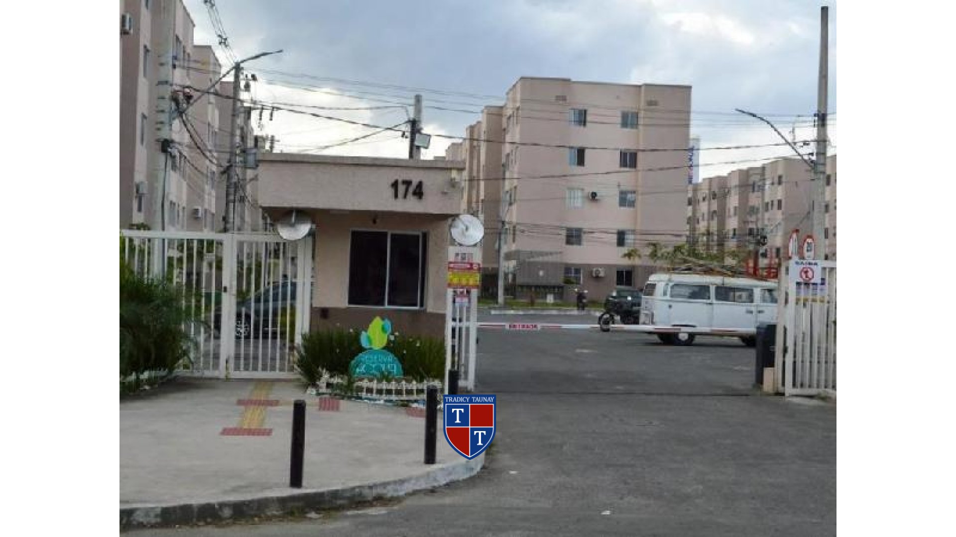 Foto 1 de APARTAMENTO em FREGUESIA (JACAREPAGUA) - Imóvel Retomado Caixa