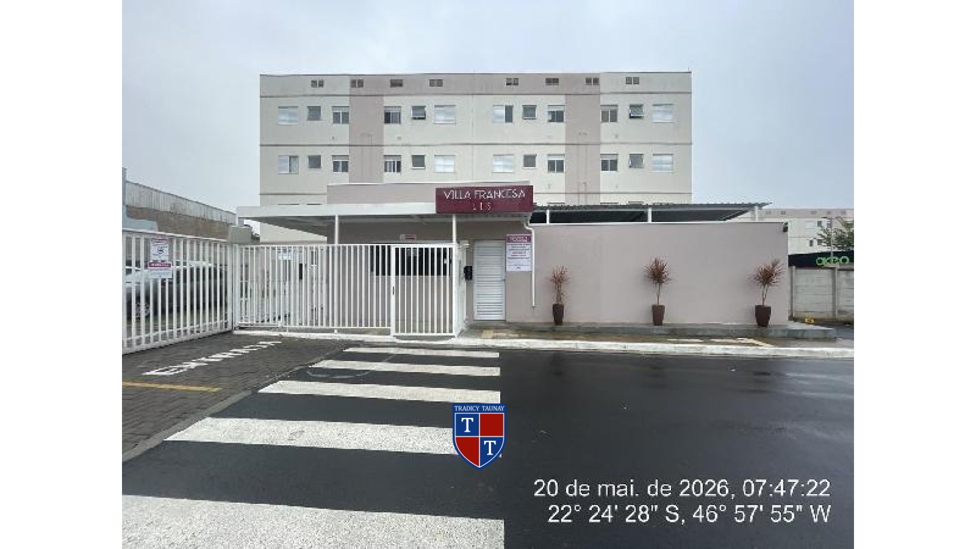 Foto 1 de APARTAMENTO em JARDIM SCOMPARIM - Imóvel Retomado Caixa