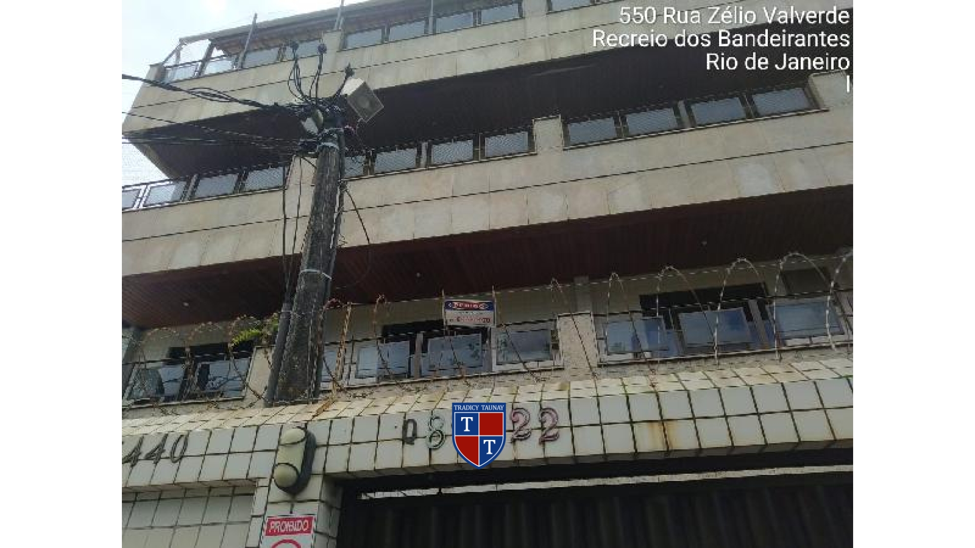 APARTAMENTO em GUARATIBA
