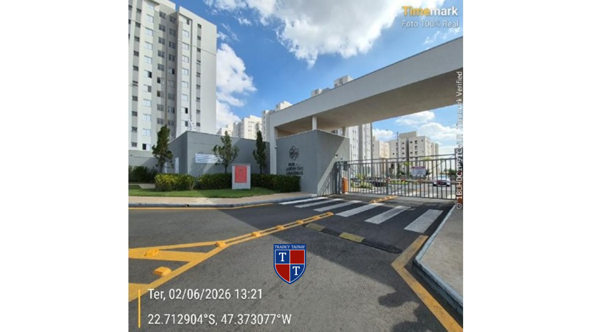 Foto 1 de APARTAMENTO em JARDIM DOS MANACAS - Imóvel Retomado Caixa