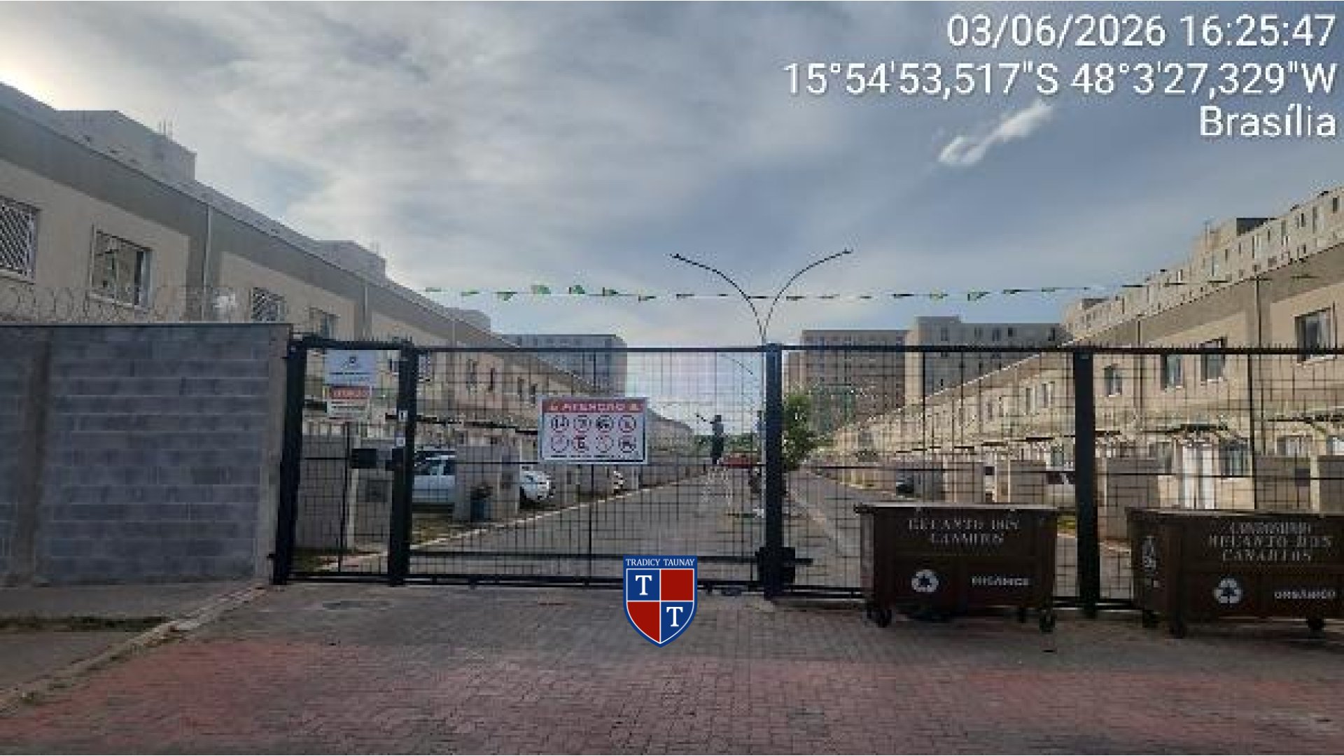 Foto 1 de CASA em RECANTO DAS EMAS - Imóvel Retomado Caixa