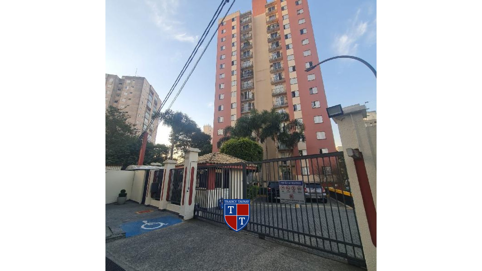 Foto 1 de APARTAMENTO em JARDIM CELESTE - Imóvel Retomado Caixa