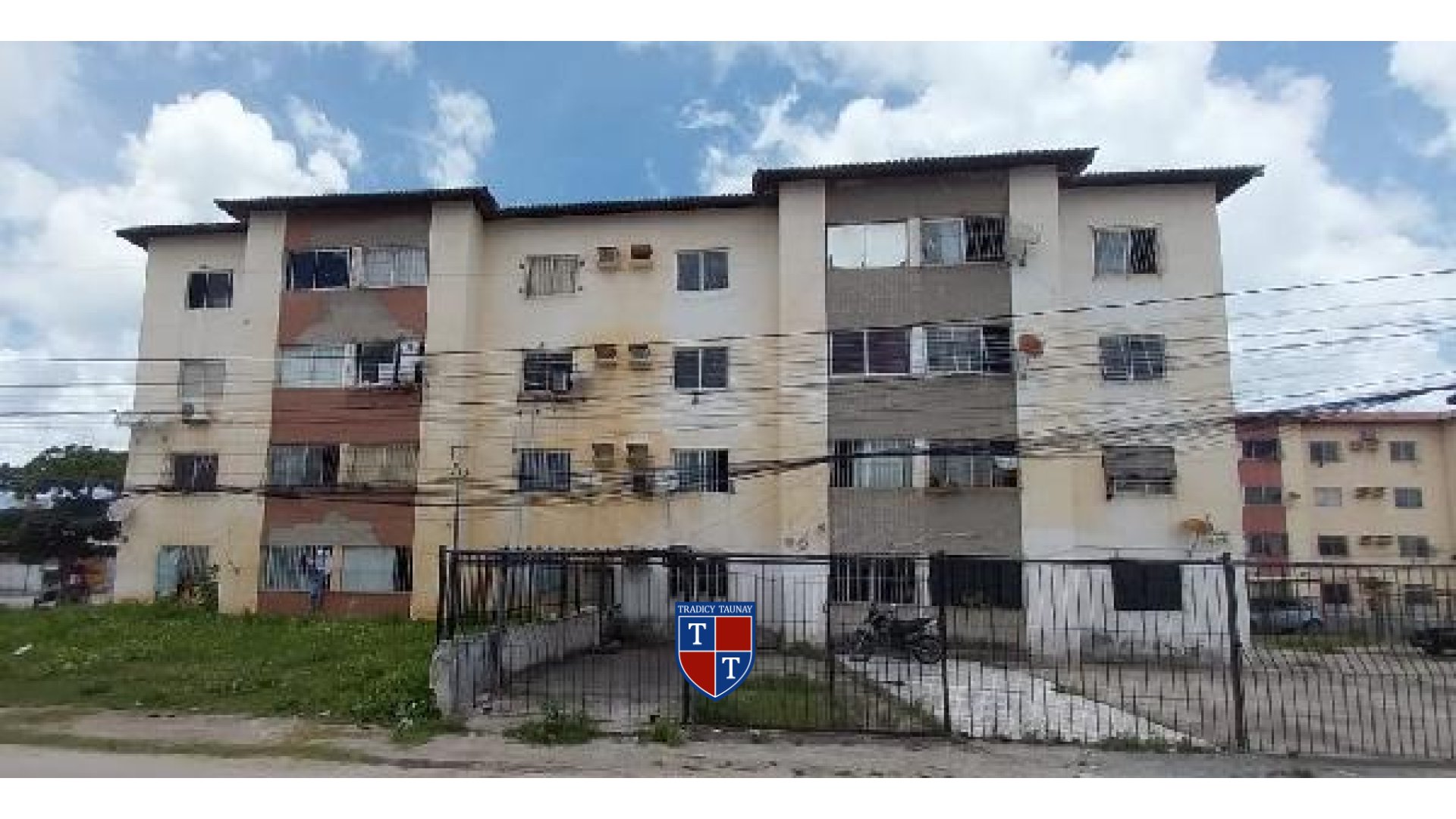 Foto 1 de APARTAMENTO em JARDIM ATLANTICO - Imóvel Retomado Caixa