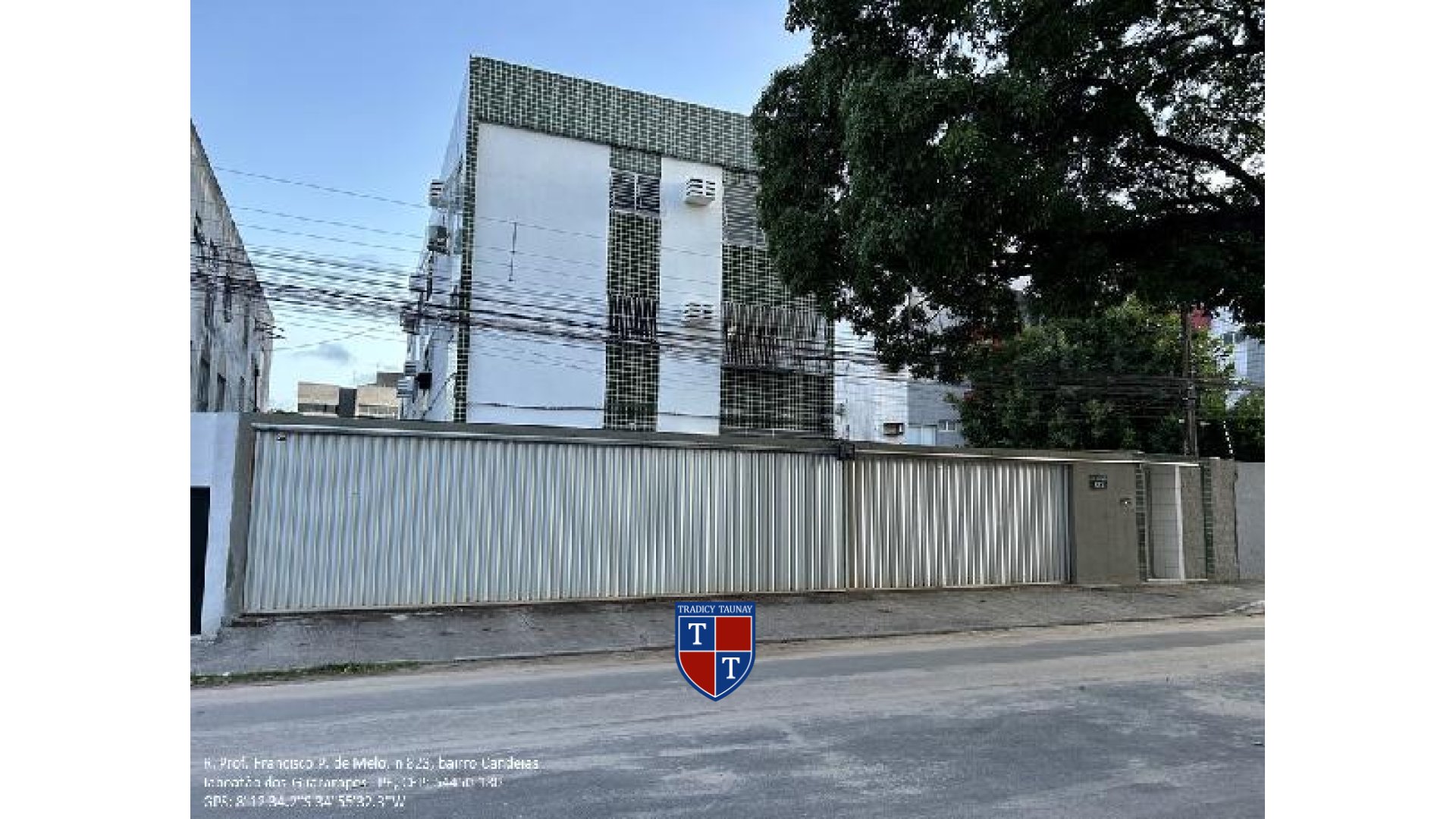 Foto 1 de APARTAMENTO em CANDEIAS - Imóvel Retomado Caixa