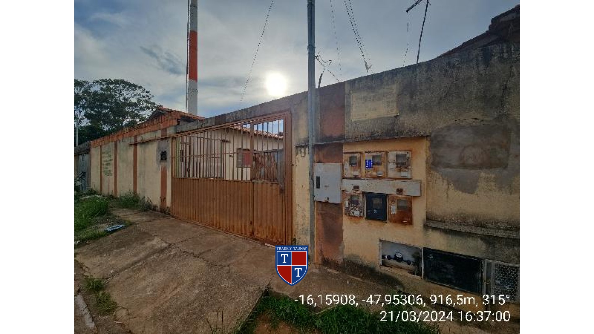 Foto 1 de CASA em PARQUE ESTRELA DALVA IX - Imóvel Retomado Caixa