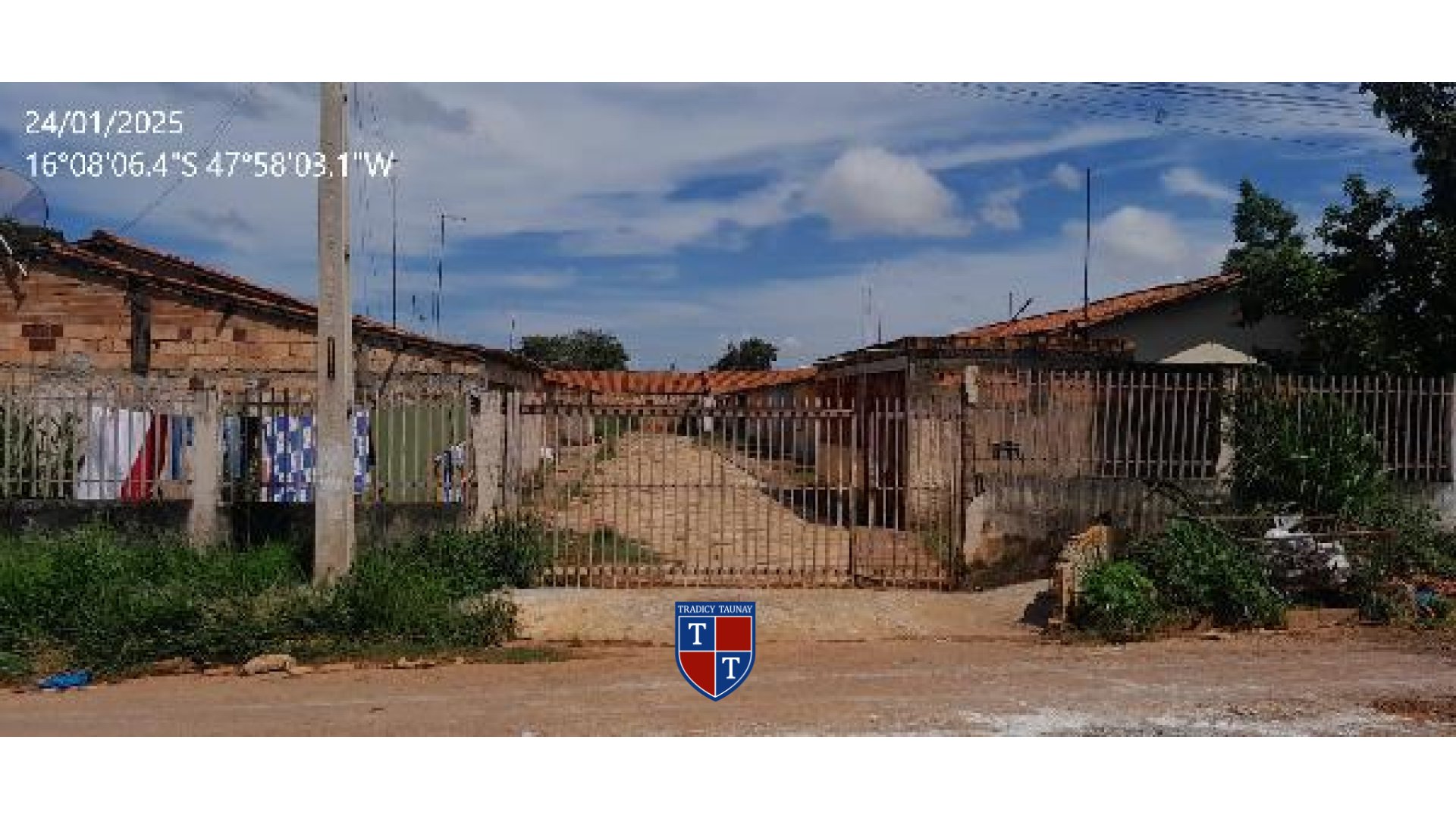 Foto 1 de CASA em CHACARAS MARAJOARA - Imóvel Retomado Caixa