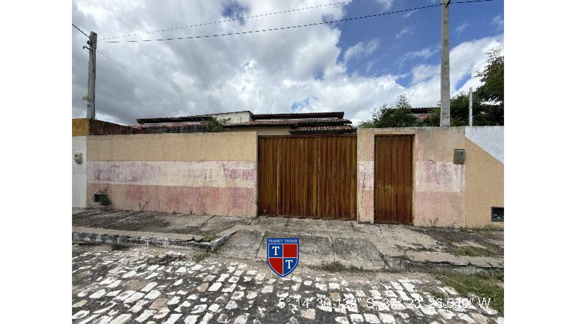 Foto 1 de CASA em ITAPETINGA - Imóvel Retomado Caixa