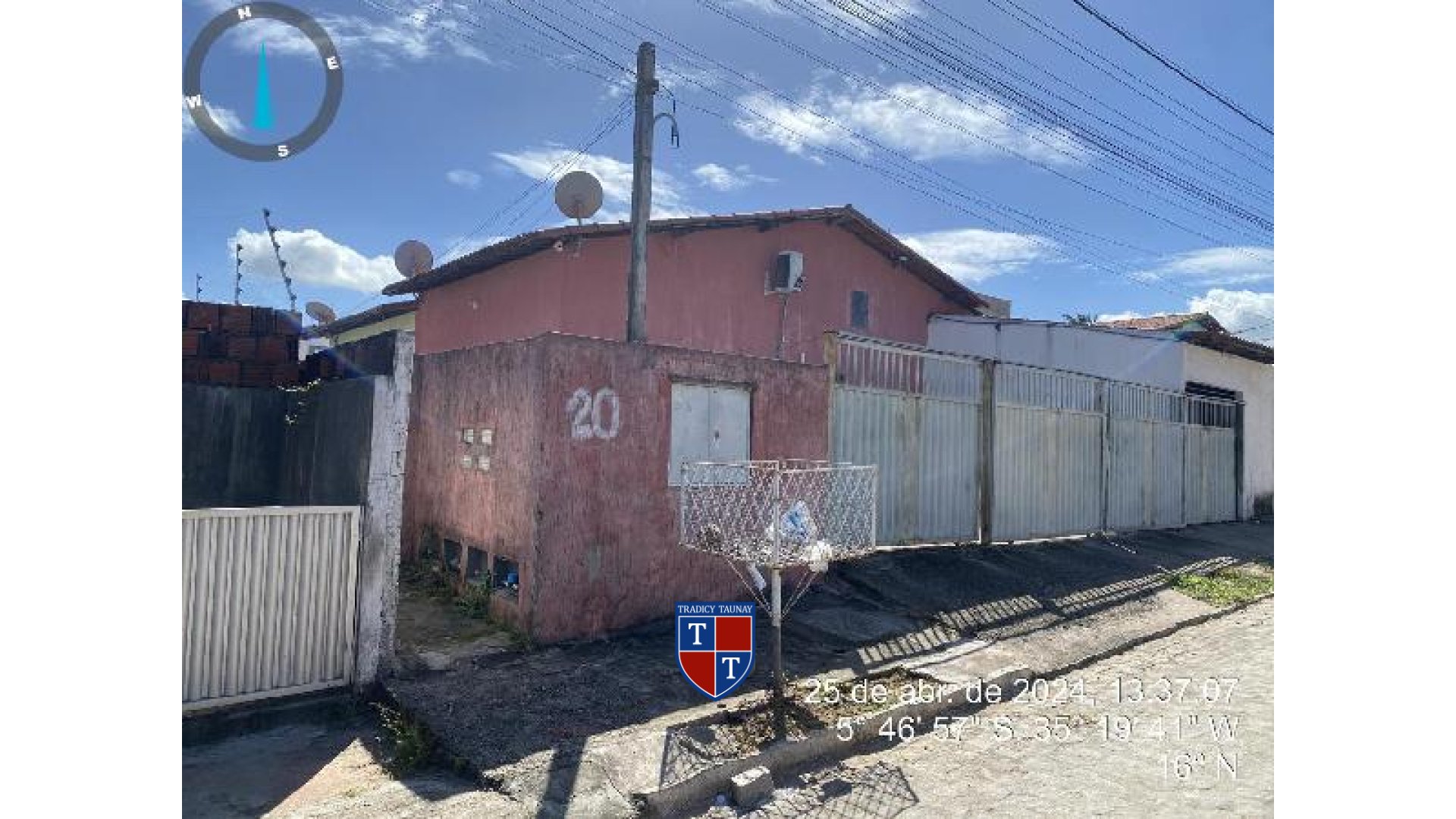 Foto 1 de CASA em SANTA TEREZINHA - Imóvel Retomado Caixa