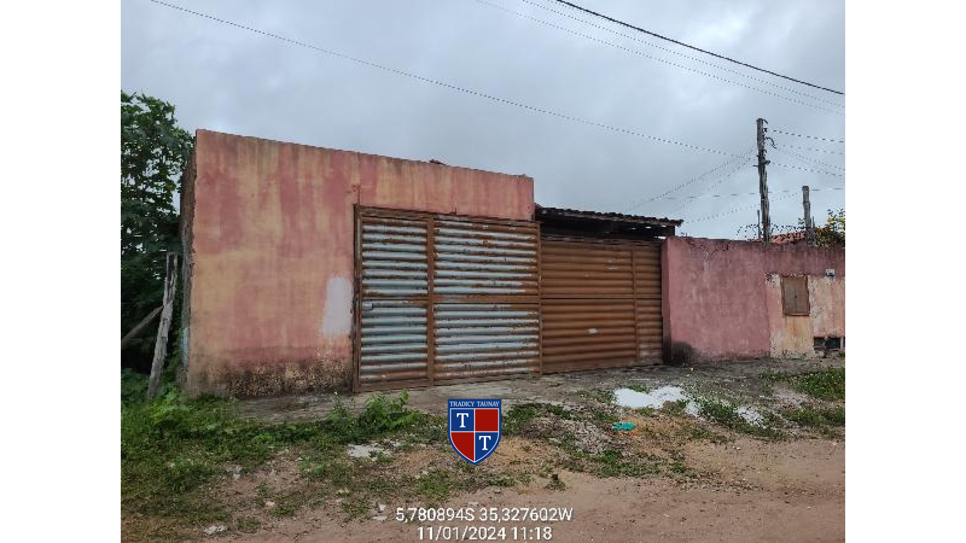 Foto 1 de CASA em SANTA TEREZINHA - Imóvel Retomado Caixa