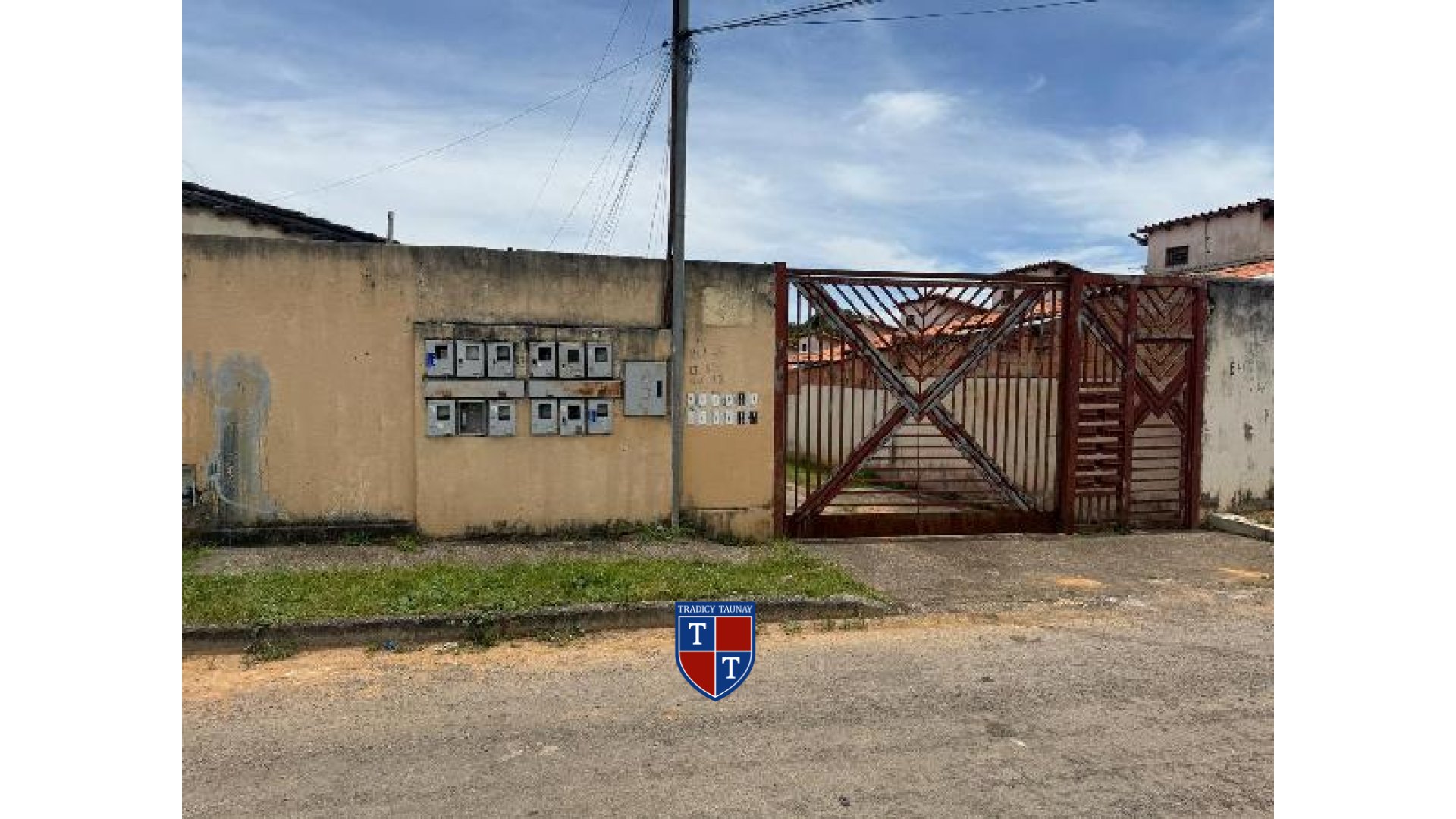 Foto 1 de CASA em PARQUE ESTRELA DALVA IX - Imóvel Retomado Caixa