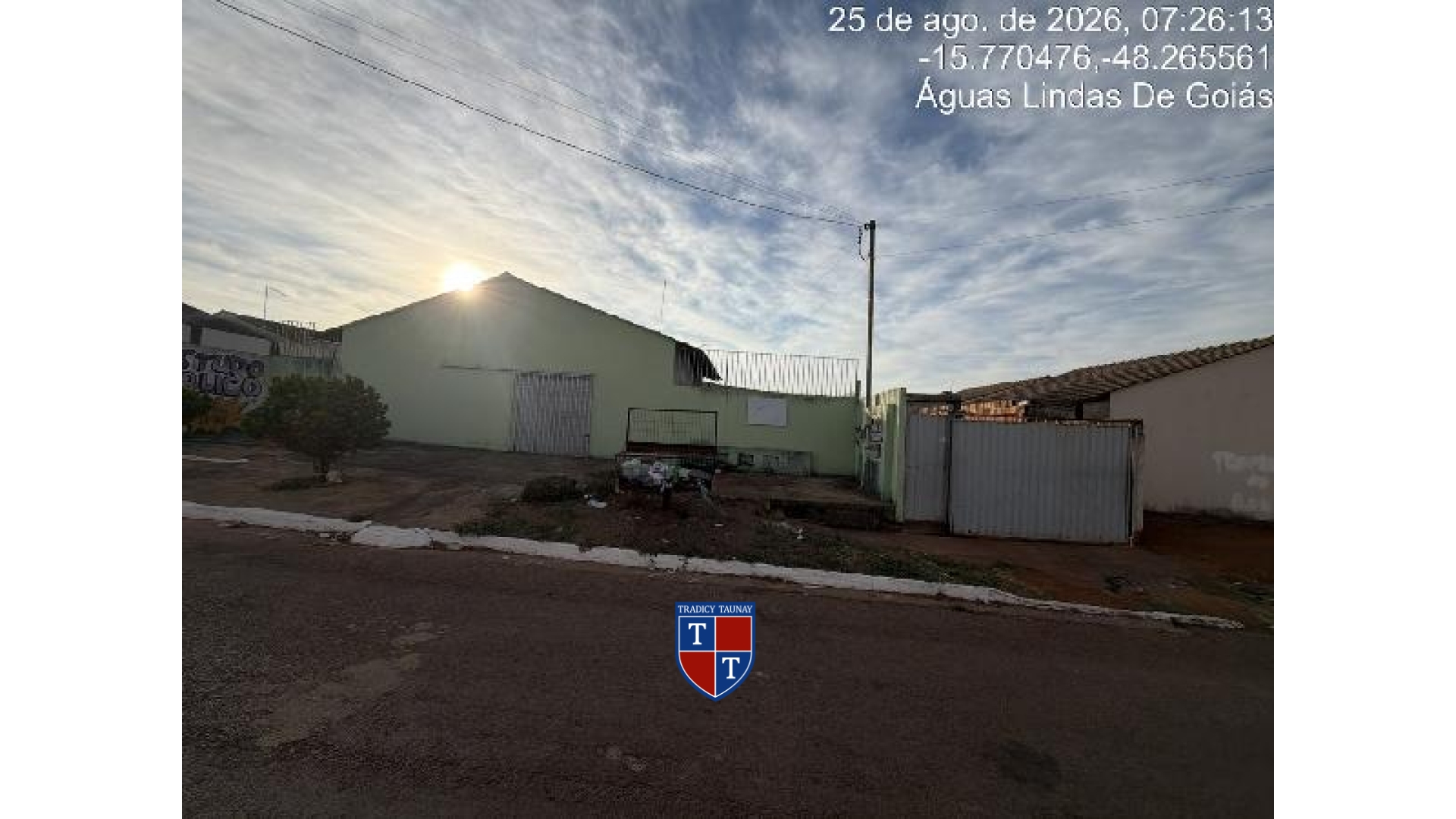 Foto 1 de CASA em CHACARAS QUEDAS DO DESCOBERTO, AGUAS LINDAS DE GOIAS/GO - Imóvel Retomado CAIXA Ref 8444402712529
