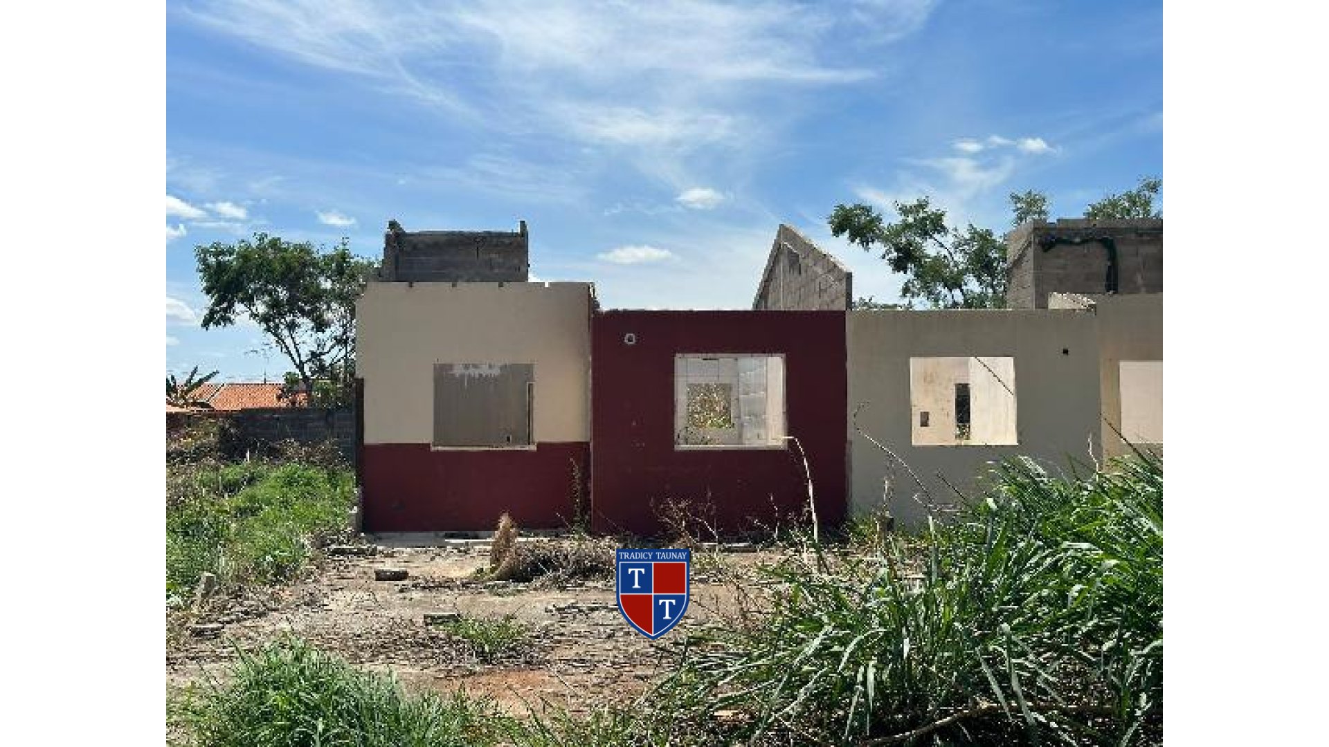 Foto 1 de CASA em JARDIM BANDEIRANTE - Imóvel Retomado Caixa