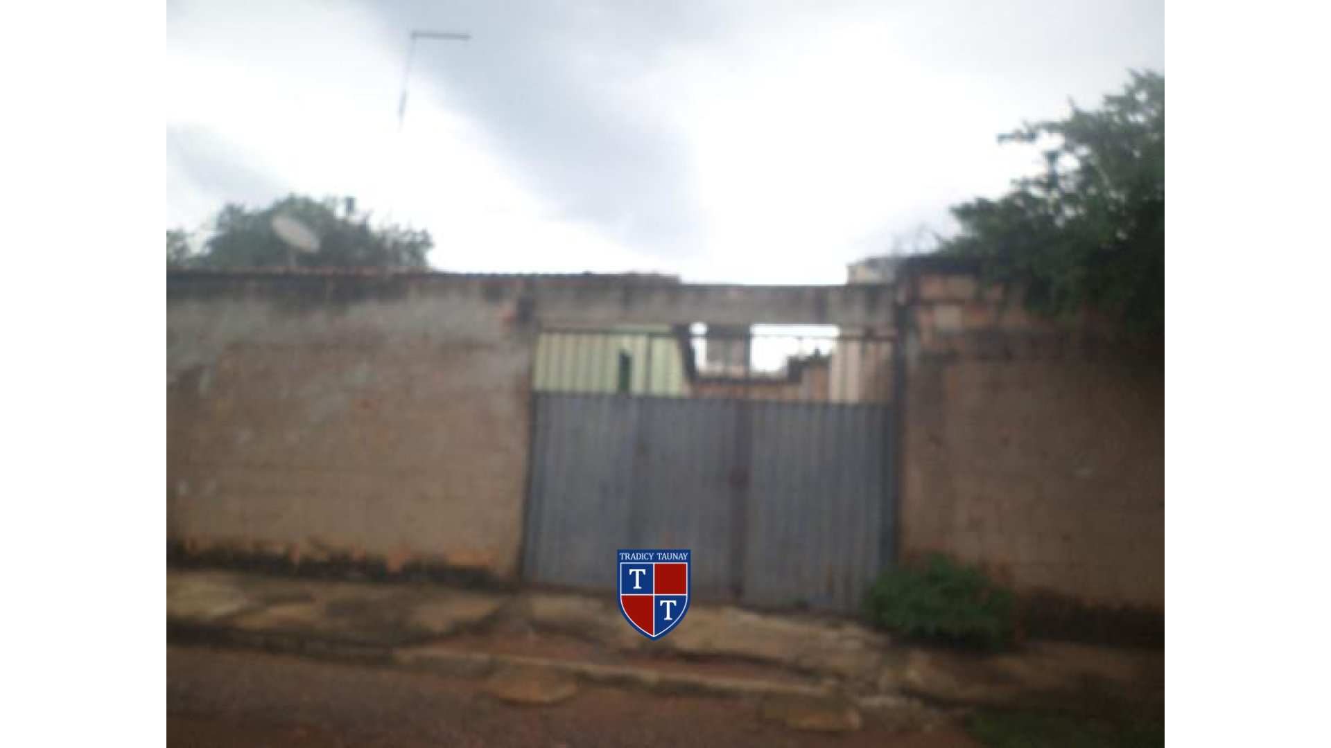 Foto 1 de CASA em JARDIM LAGO AZUL - Imóvel Retomado Caixa