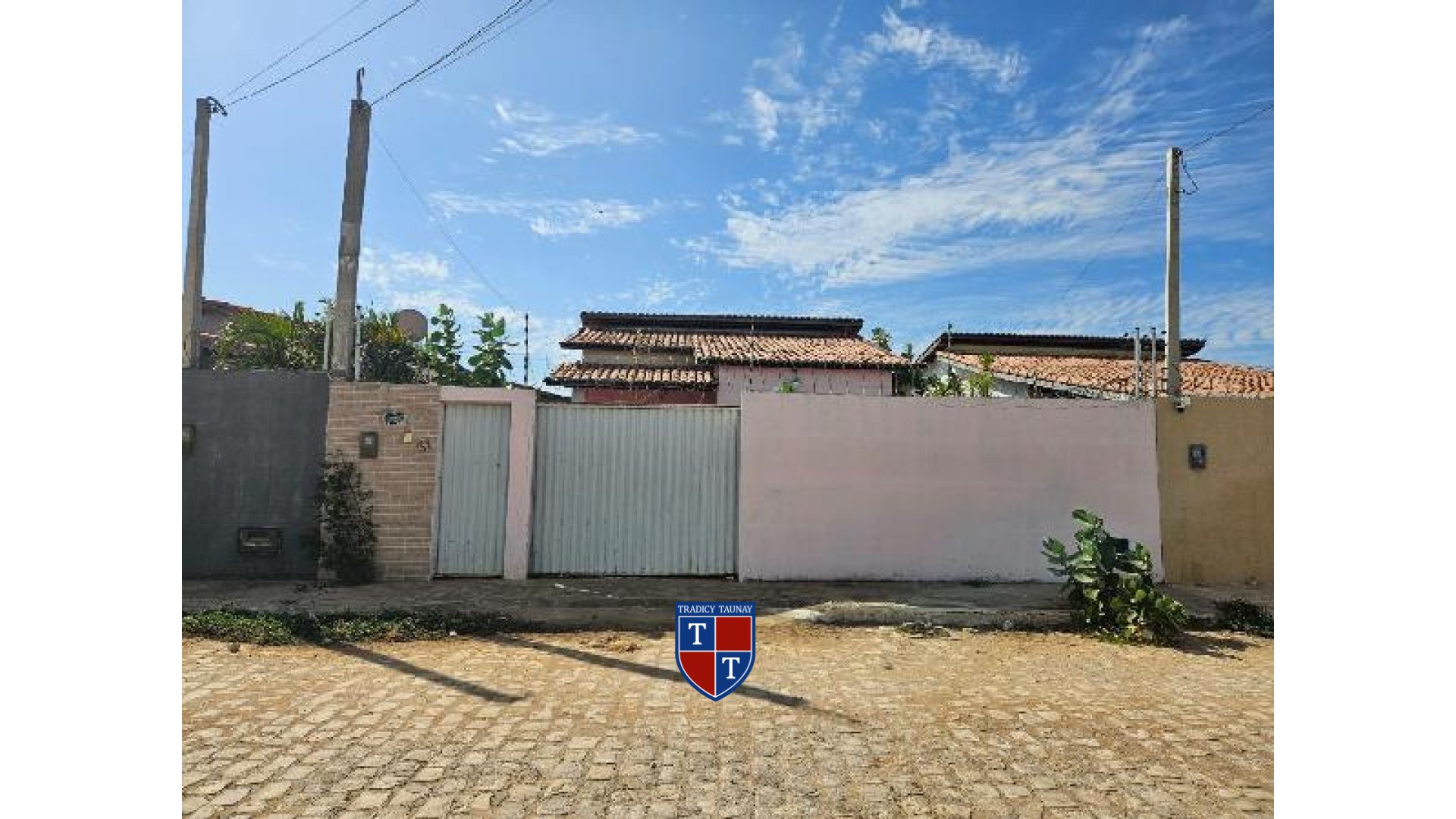 Foto 1 de CASA em ITAPETINGA - Imóvel Retomado Caixa