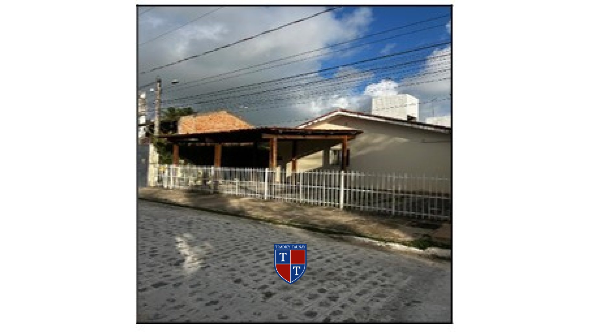 Foto 1 de CASA em MARIA FARINHA - Imóvel Retomado Caixa