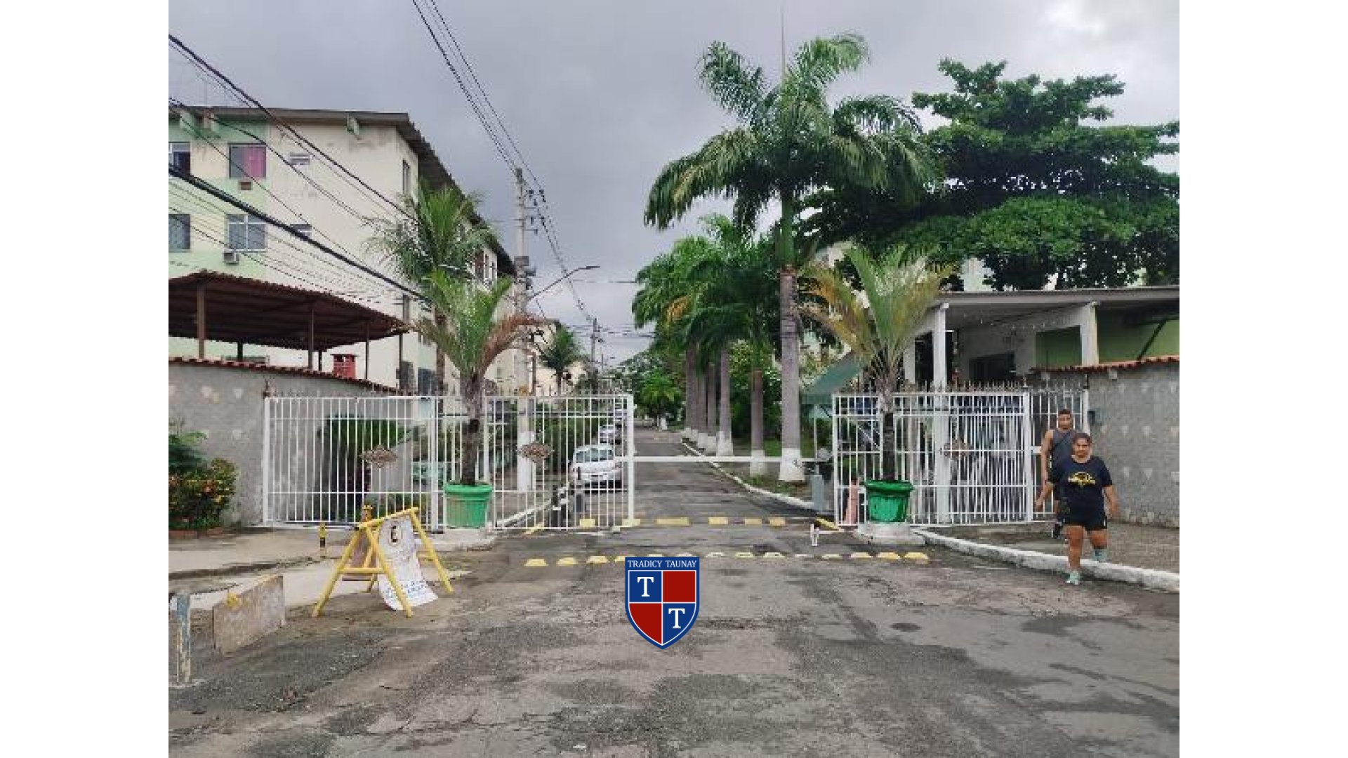 APARTAMENTO em CORDOVIL