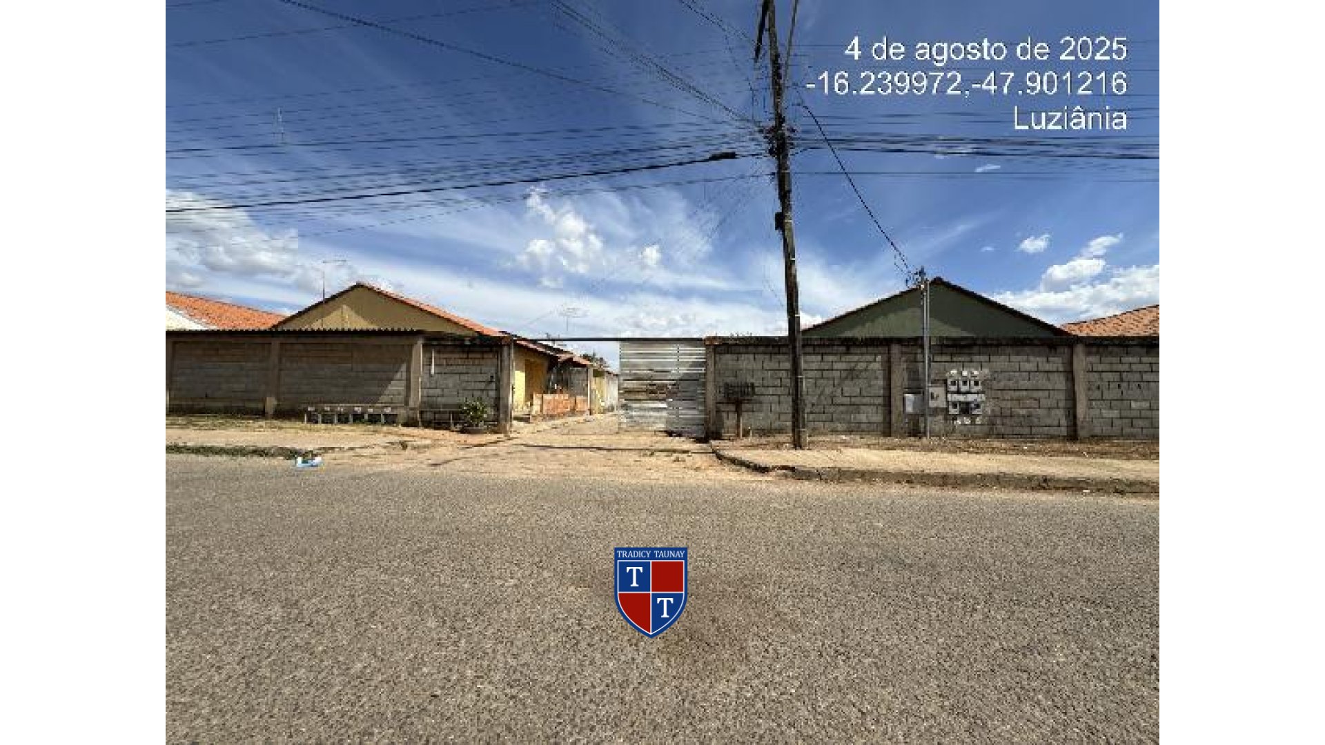 Foto 1 de CASA em JARDIM SION - Imóvel Retomado Caixa