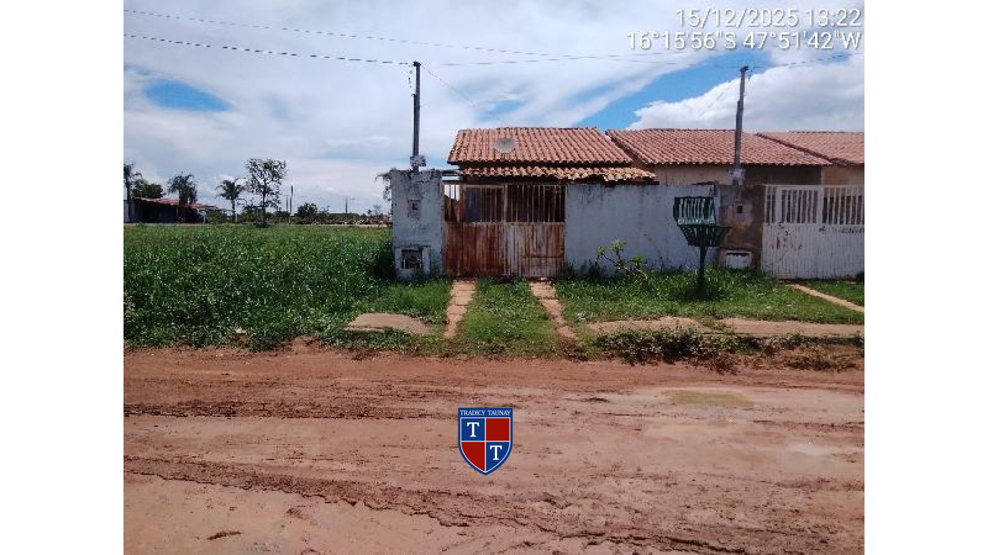 Foto 1 de CASA em JARDIM BANDEIRANTE - Imóvel Retomado Caixa