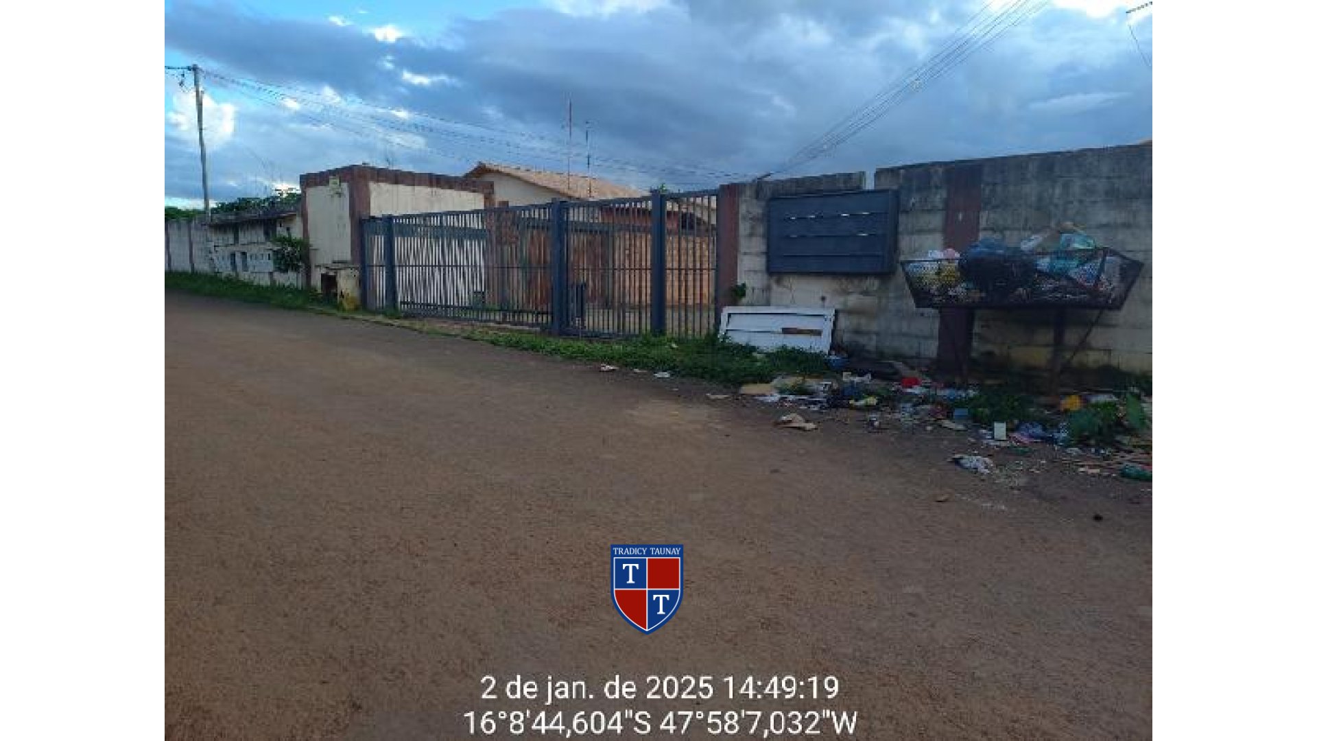 Foto 1 de CASA em CHACARAS MARAJOARA - Imóvel Retomado Caixa