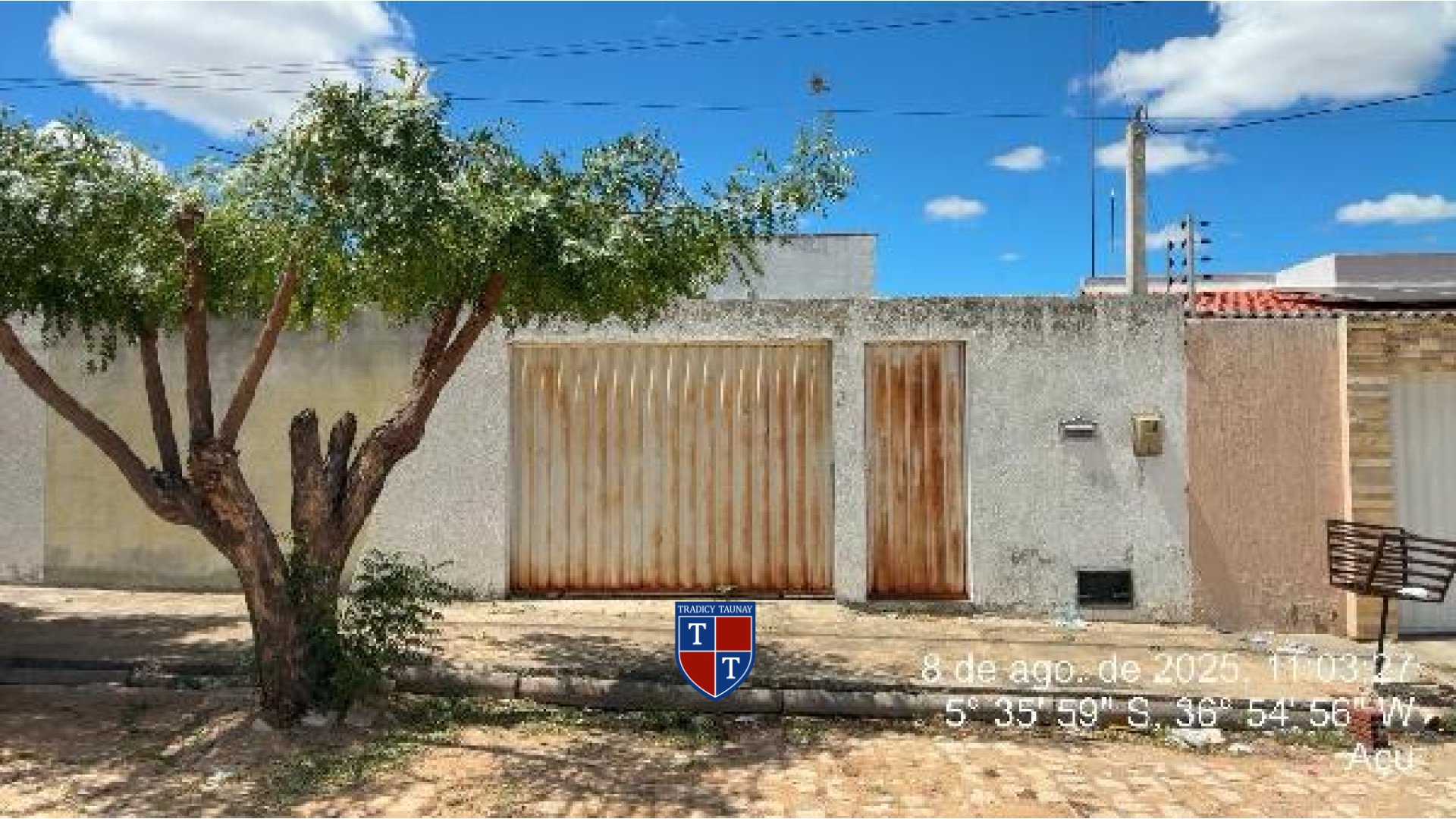 Foto 1 de CASA em QUINTA DO FAROL - Imóvel Retomado Caixa