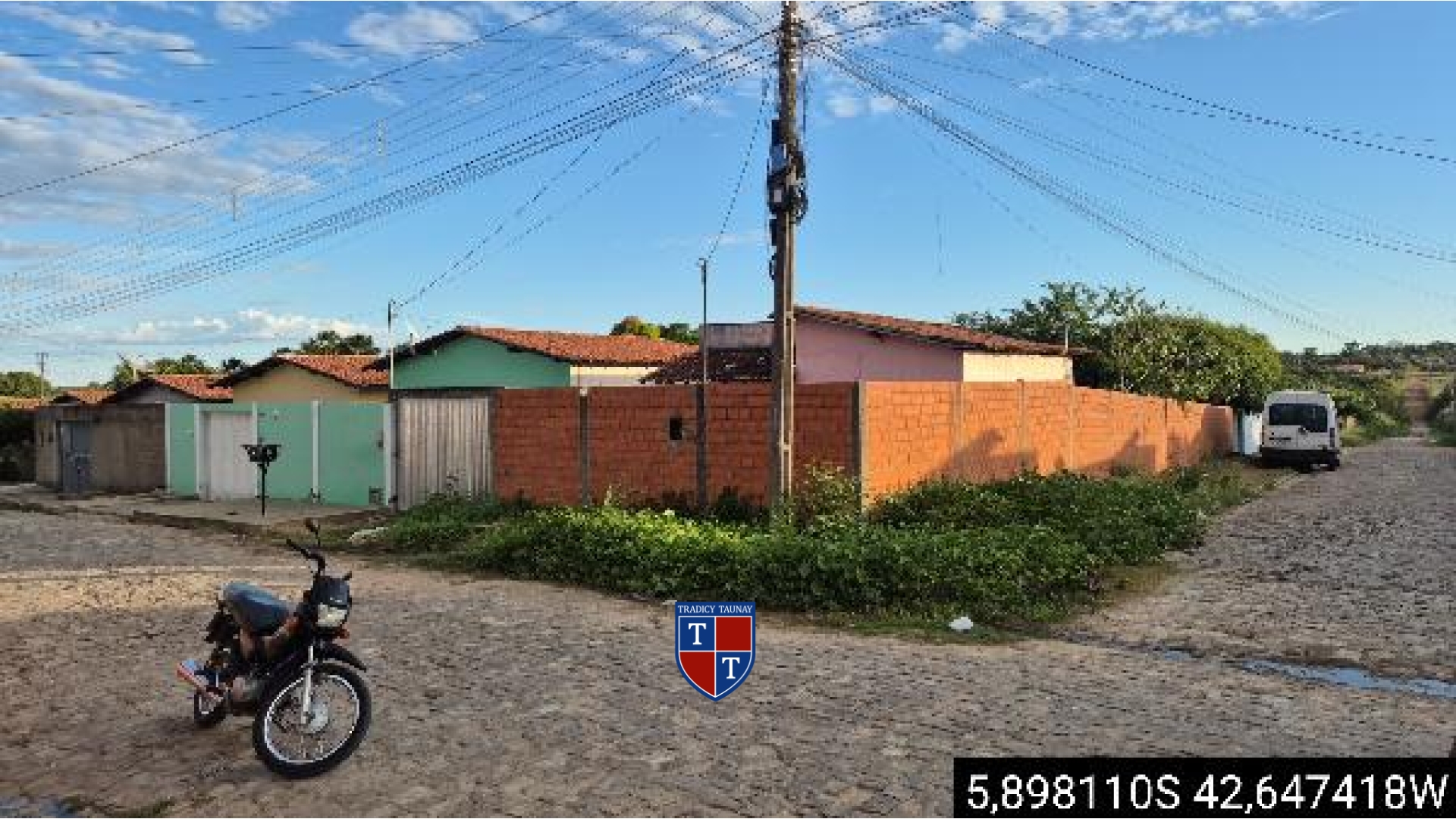 CASA em LOT. JOAO MACEDO