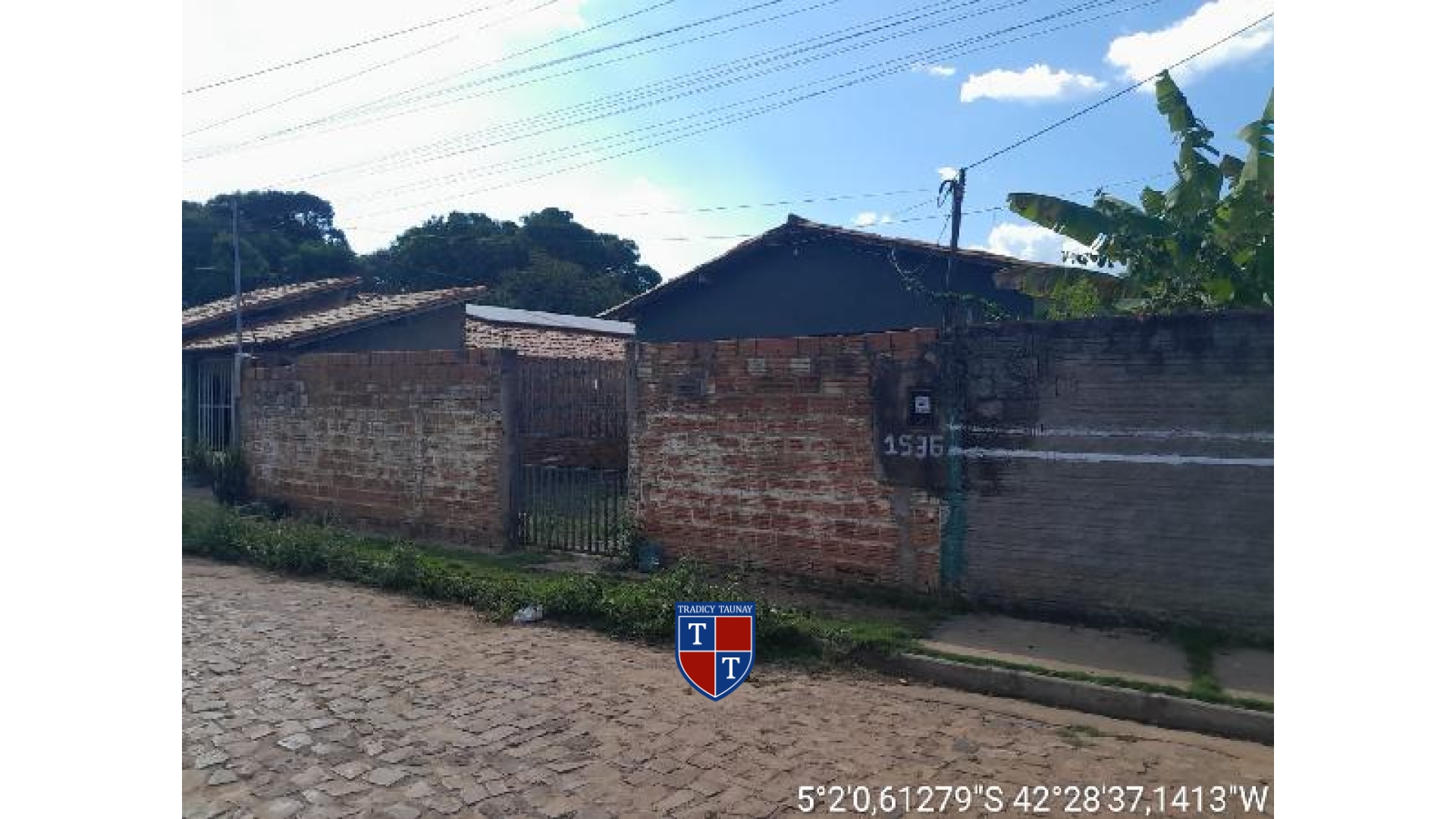 CASA em BAIRRO TRANQUEIRA