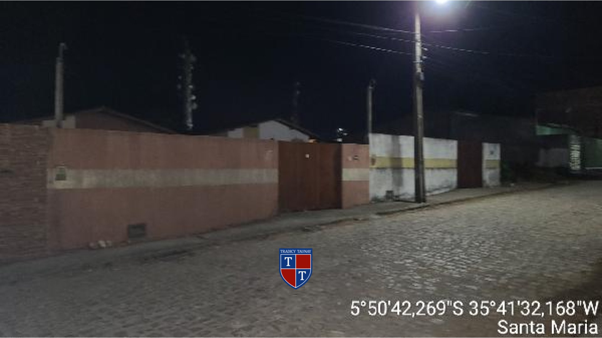 Foto 1 de CASA em ALTO SAO FRANCISCO - Imóvel Retomado Caixa