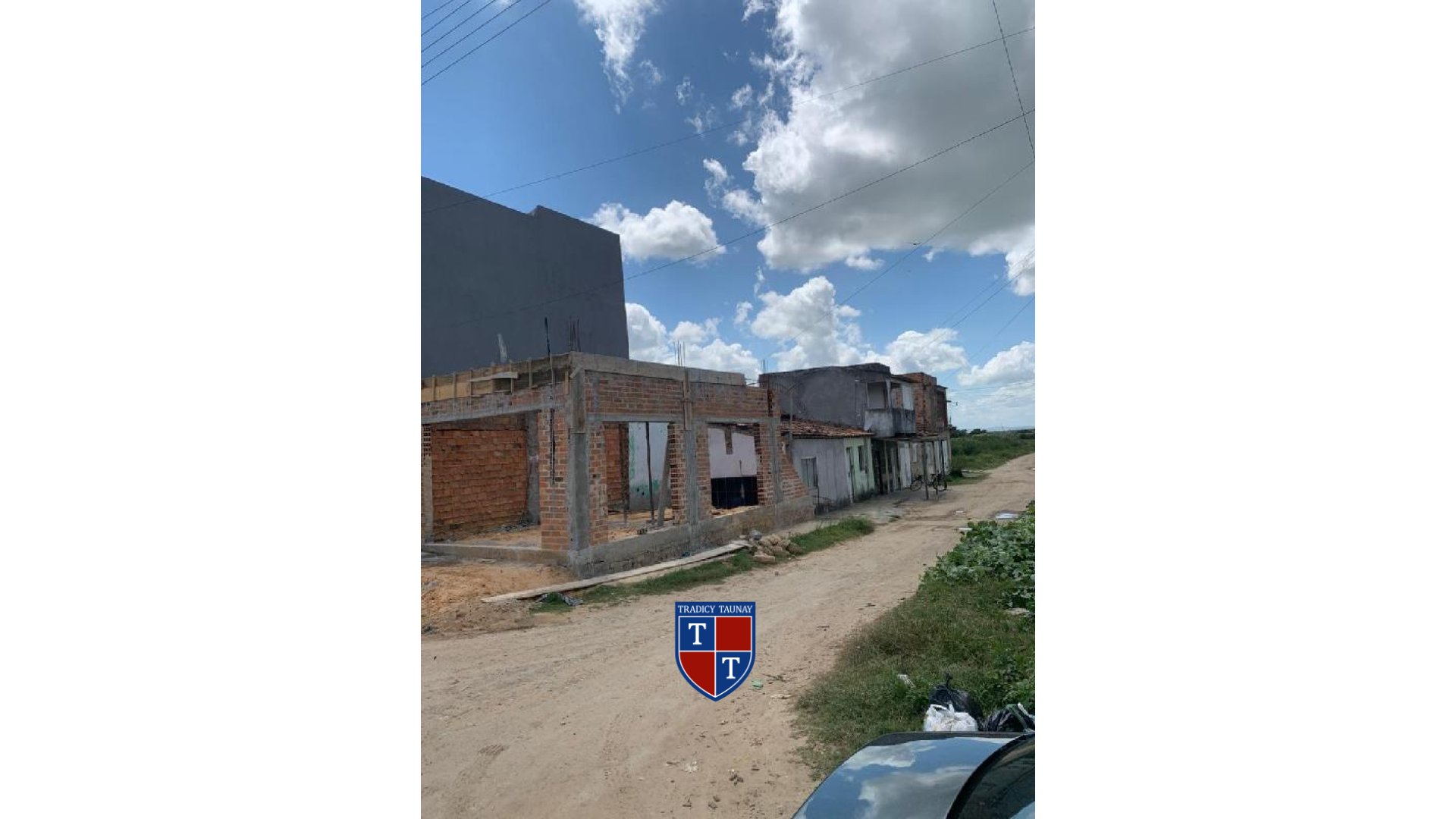 Foto 1 de CASA em SANTOS DUMONT - Imóvel Retomado Caixa