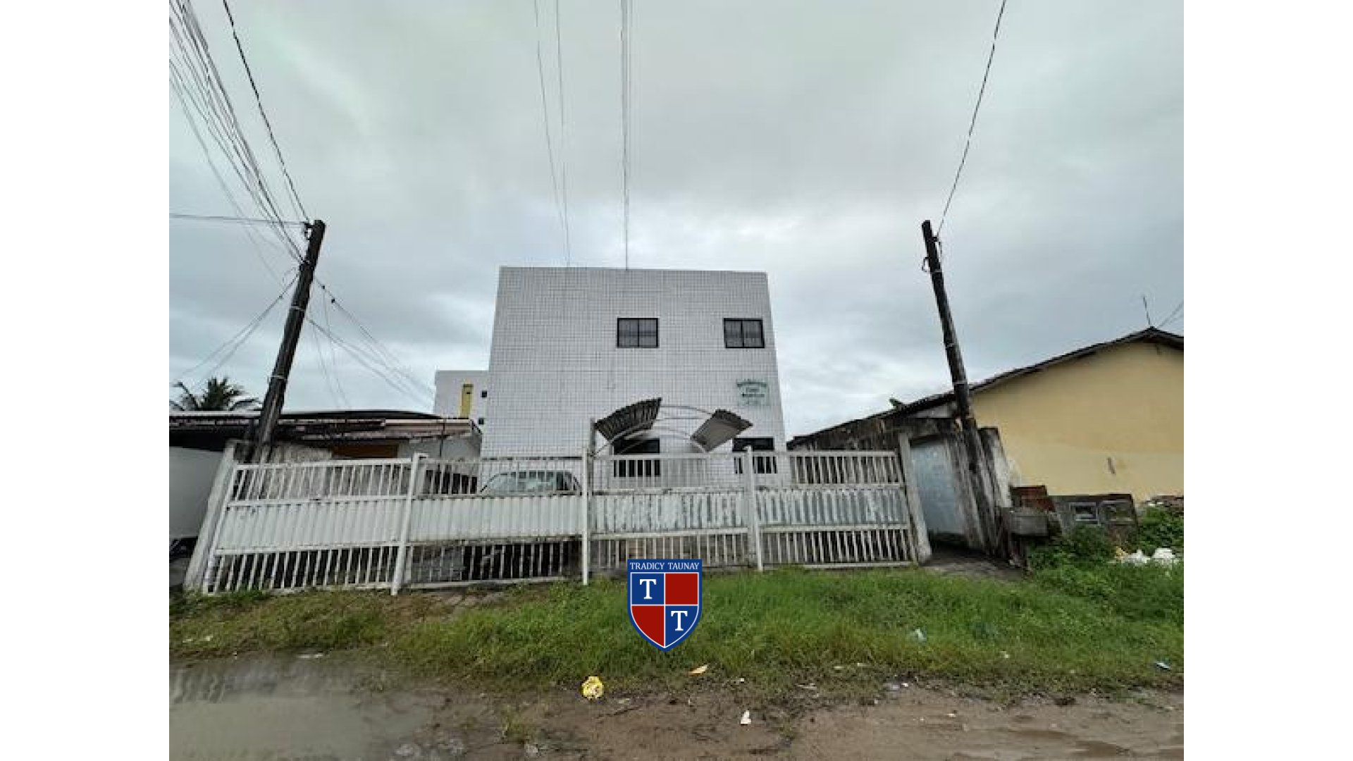 Foto 1 de APARTAMENTO em PLANALTO BOA ESPERANCA - Imóvel Retomado Caixa