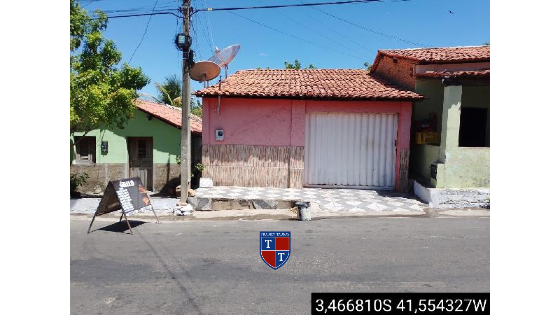Foto 1 de CASA em SANTA LUZIA - Imóvel Retomado Caixa