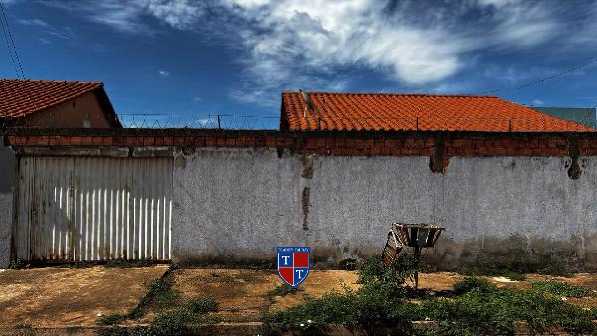 Foto 1 de CASA em JARDIM SANTA LUCIA - Imóvel Retomado Caixa